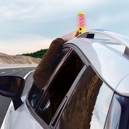 Immagine MULTITOOL CON LUCE DI EMERGENZA 