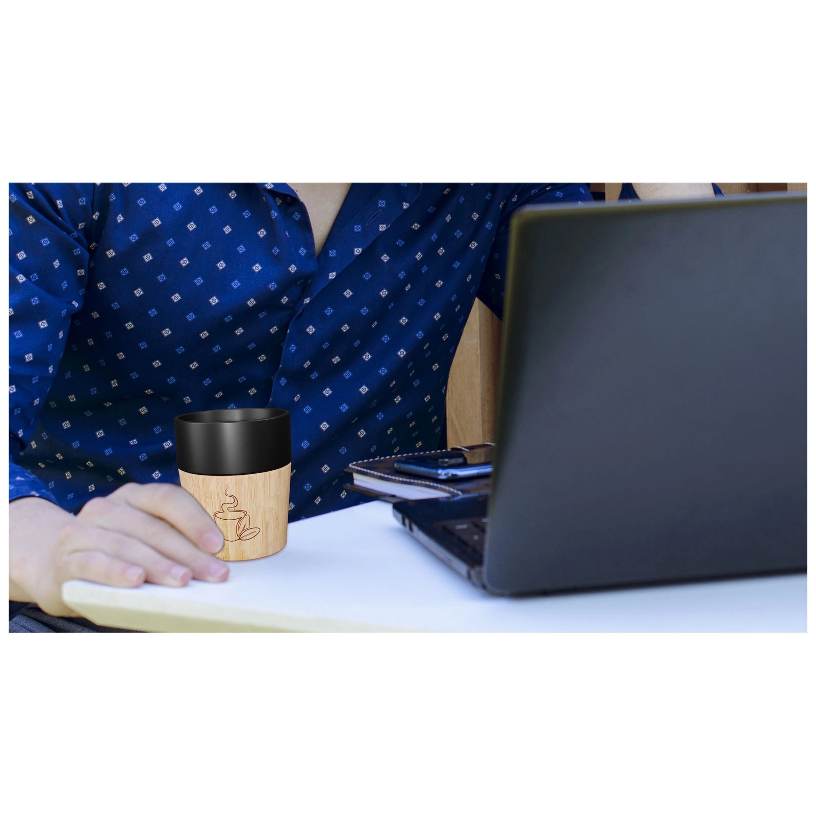 Immagine Set di 4 tazze da caffè magnetiche in ceramica SCX.design D06