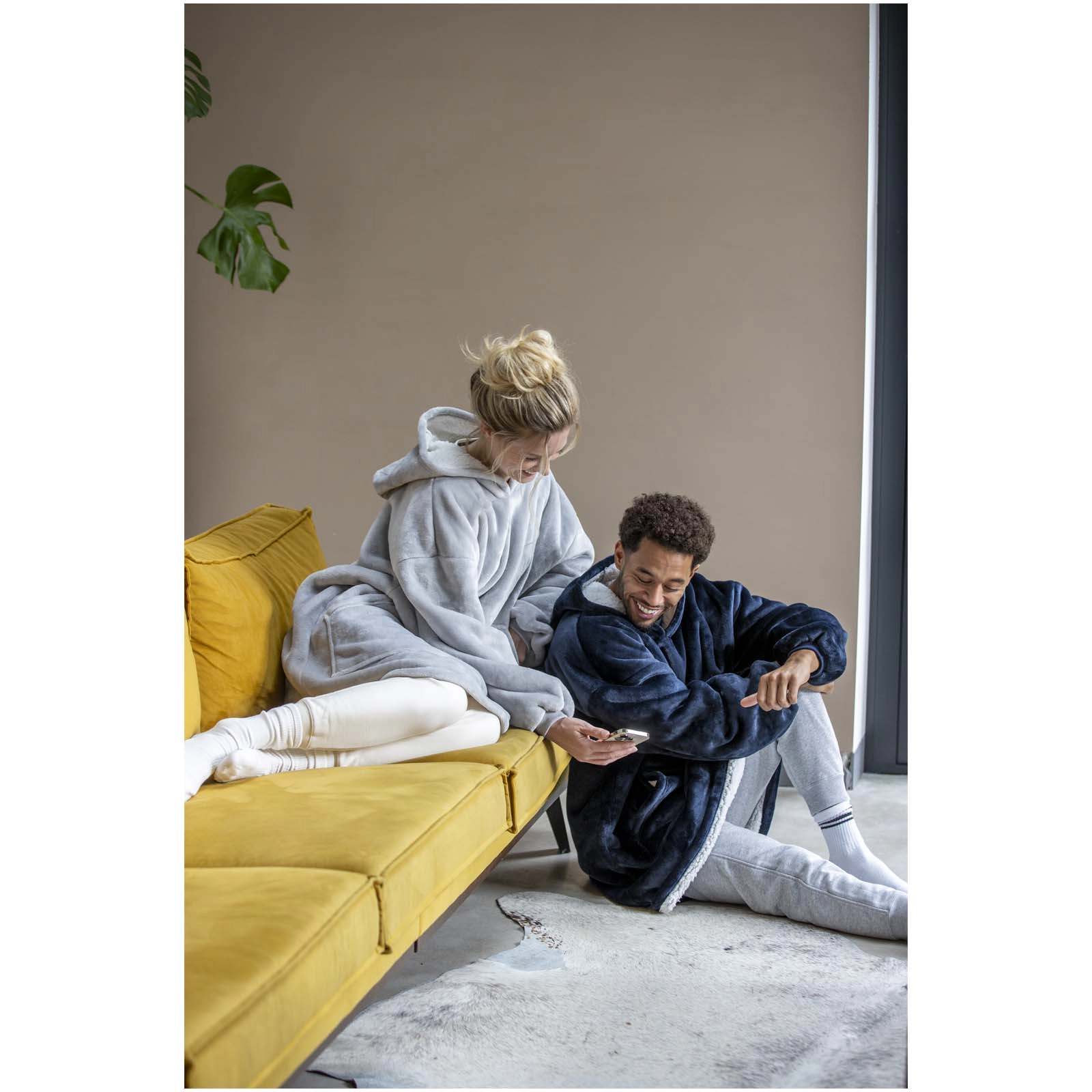 Immagine Coperta con cappuccio in tessuto certificato GRS Denali