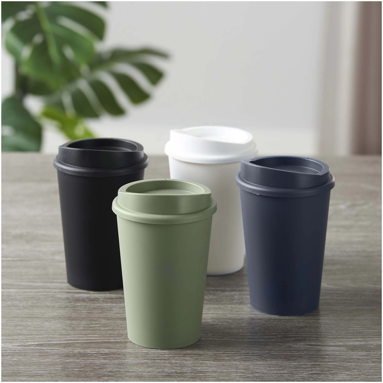 Immagine Bicchiere da 300 ml con coperchio Americano® Switch