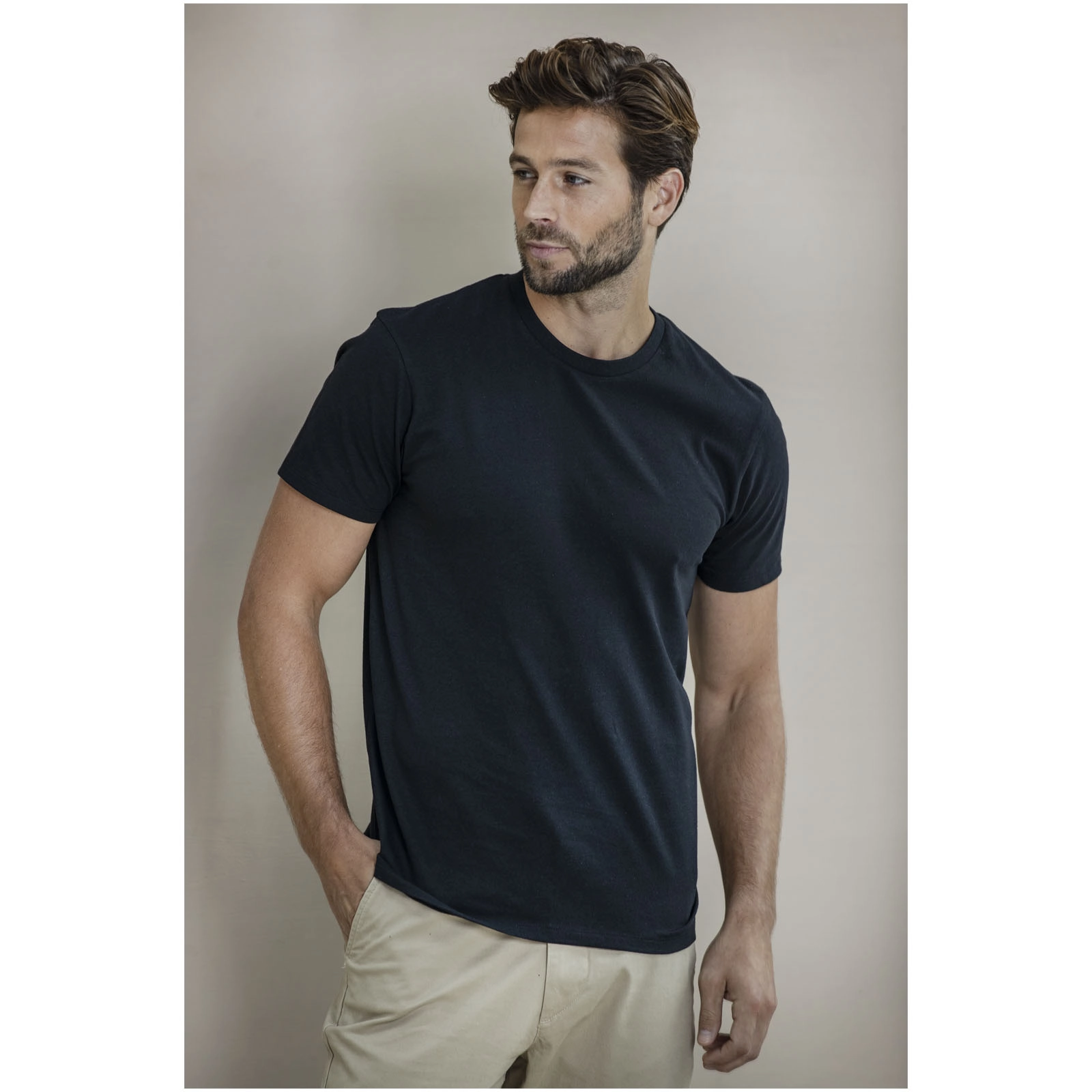 Immagine T-shirt in tessuto riciclato a maniche corte unisex Avalite Aware™