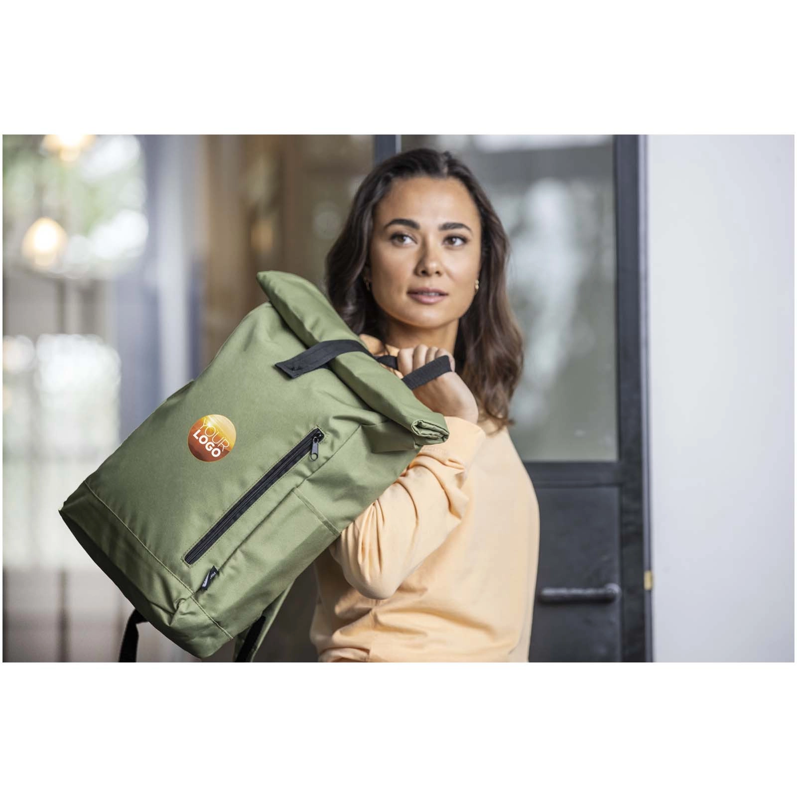 Immagine Zaino con chiusura arrotolabile per portatile da 15,6