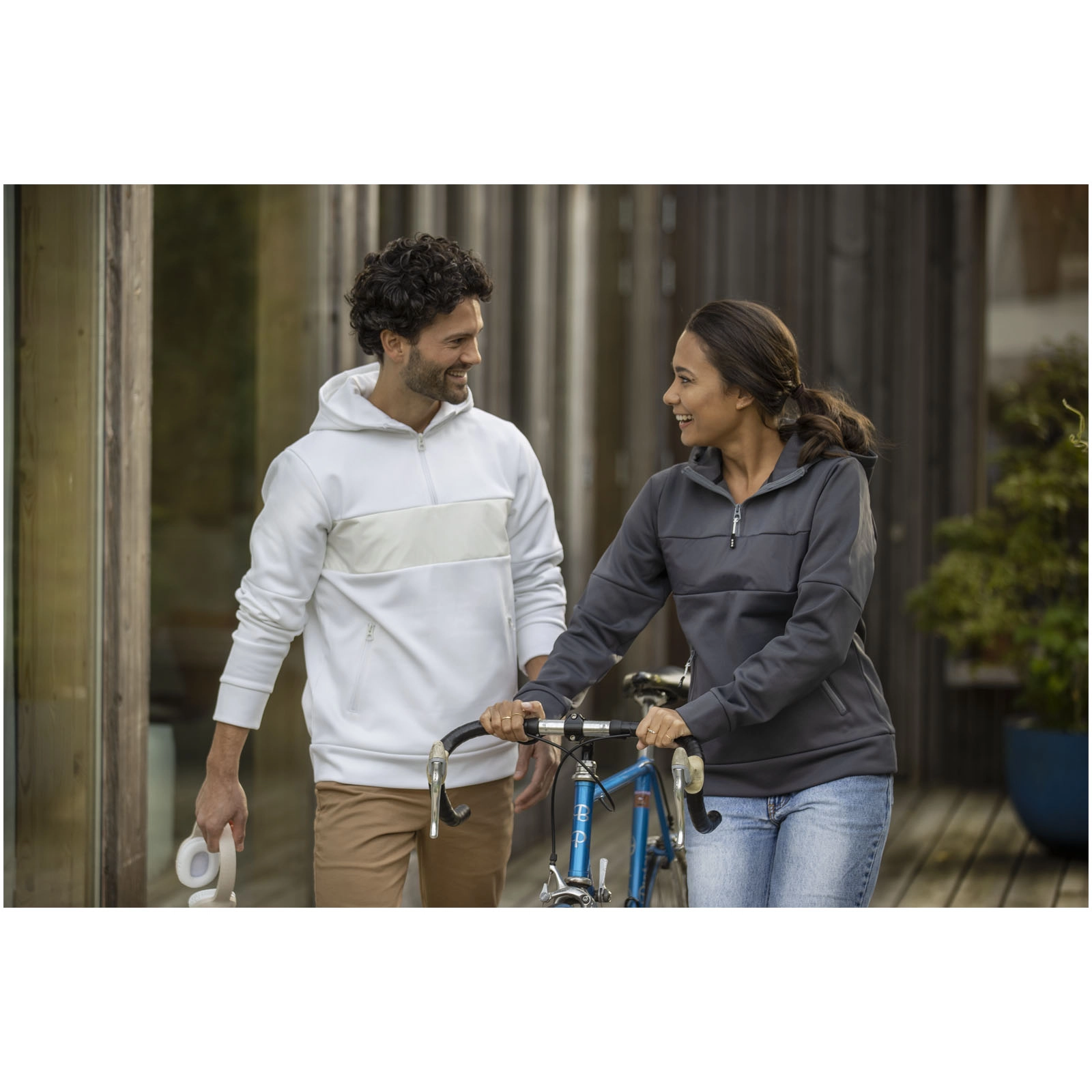 Immagine Felpa anorak con cappuccio da donna a mezza zip Sayan