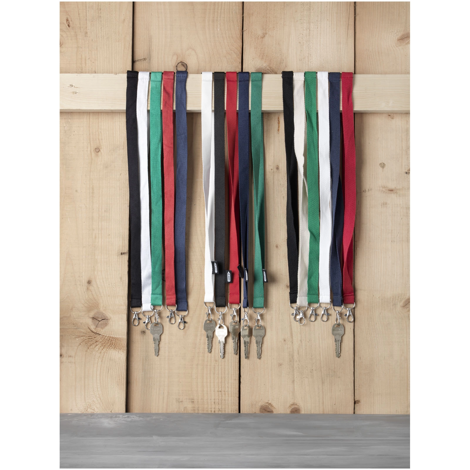 Immagine Lanyard Tom in PET riciclato con sgancio di sicurezza
