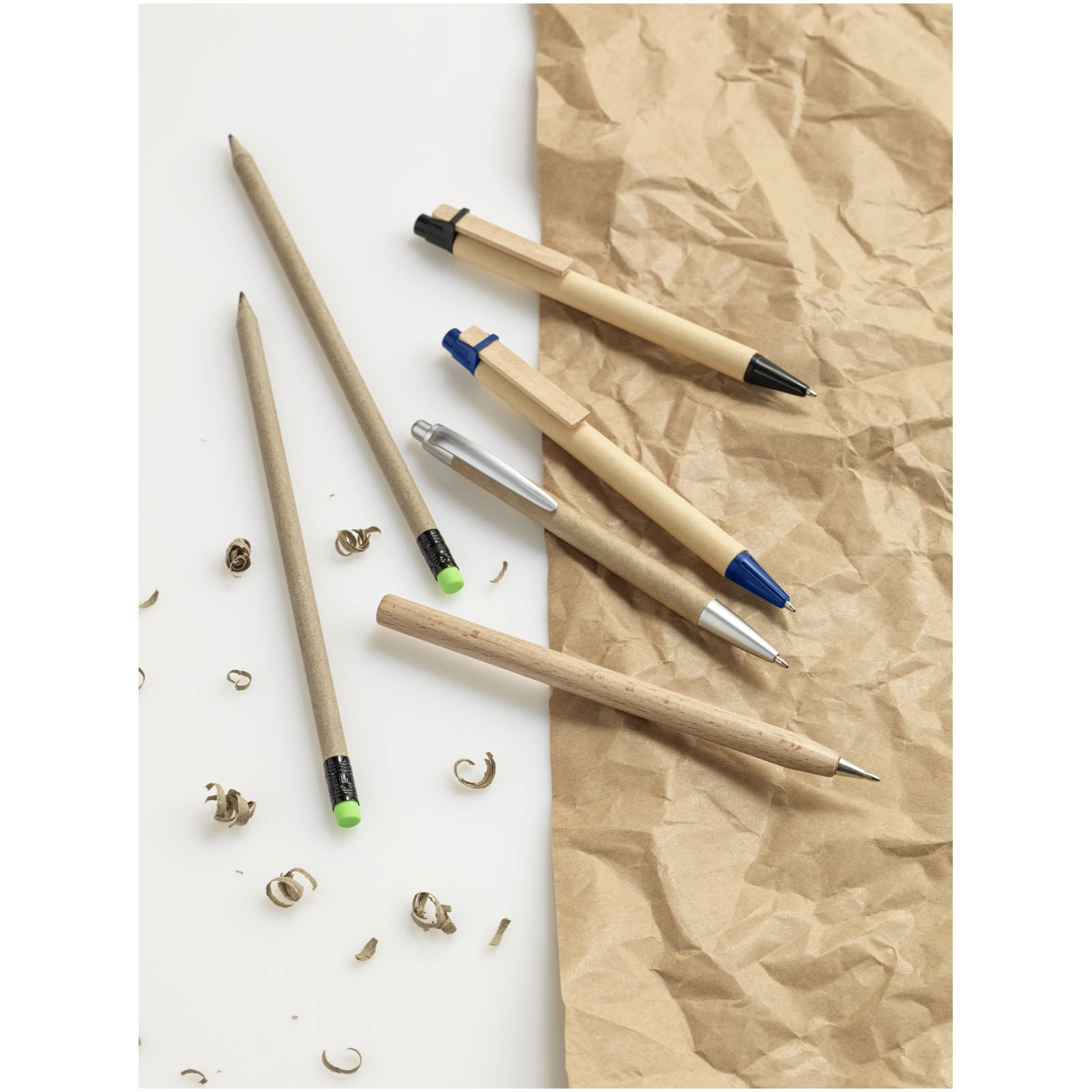 Immagine Penna a sfera in carta riciclata Tiflet (inchiostro nero)