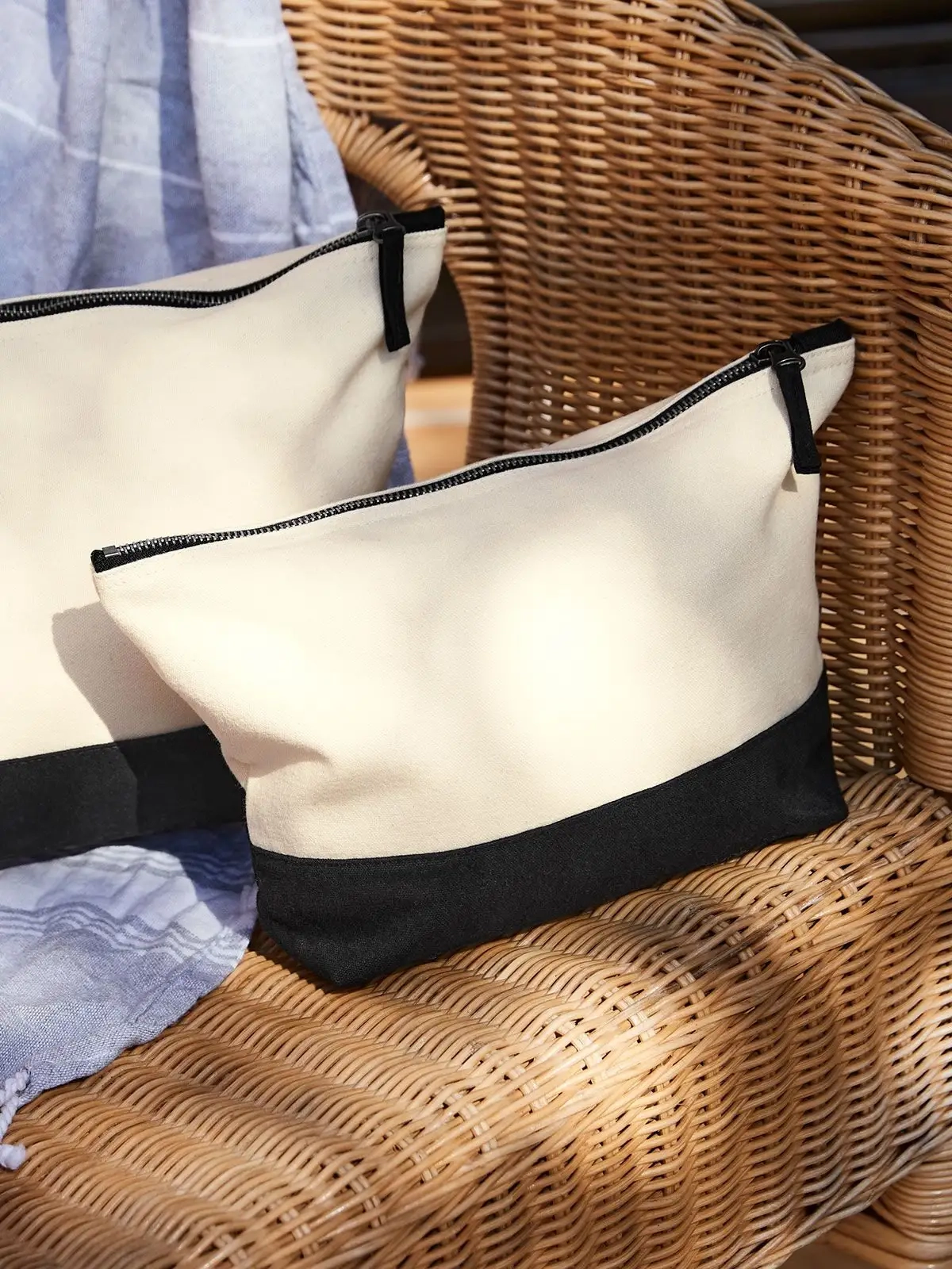 Immagine Dipped Base Canvas Accessory Bag M