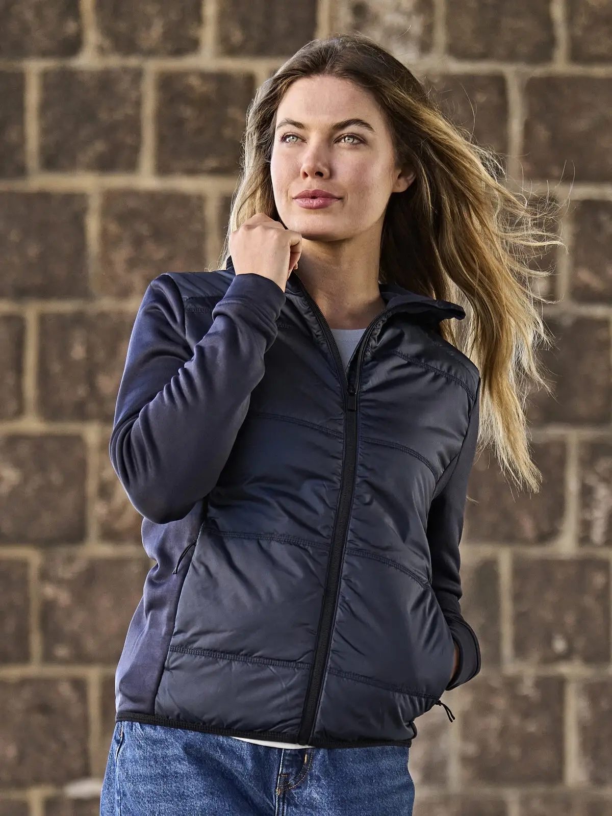 Immagine Womens Hybrid-Stretch Hooded Jacket