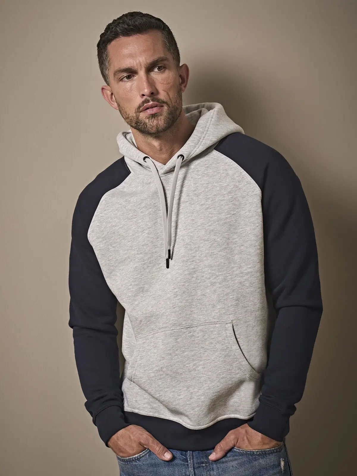 Immagine Two-Tone Hooded Sweatshirt