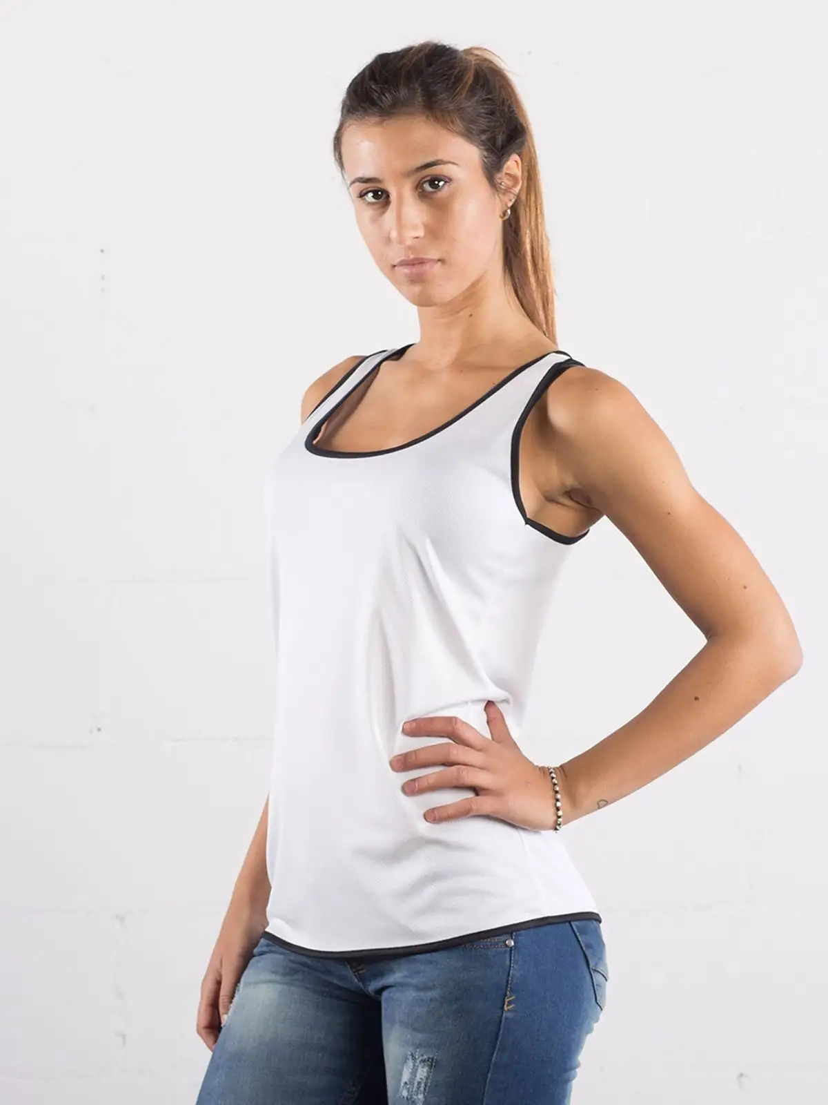 Immagine Ultra Tech Contrast Running and Sports Vest