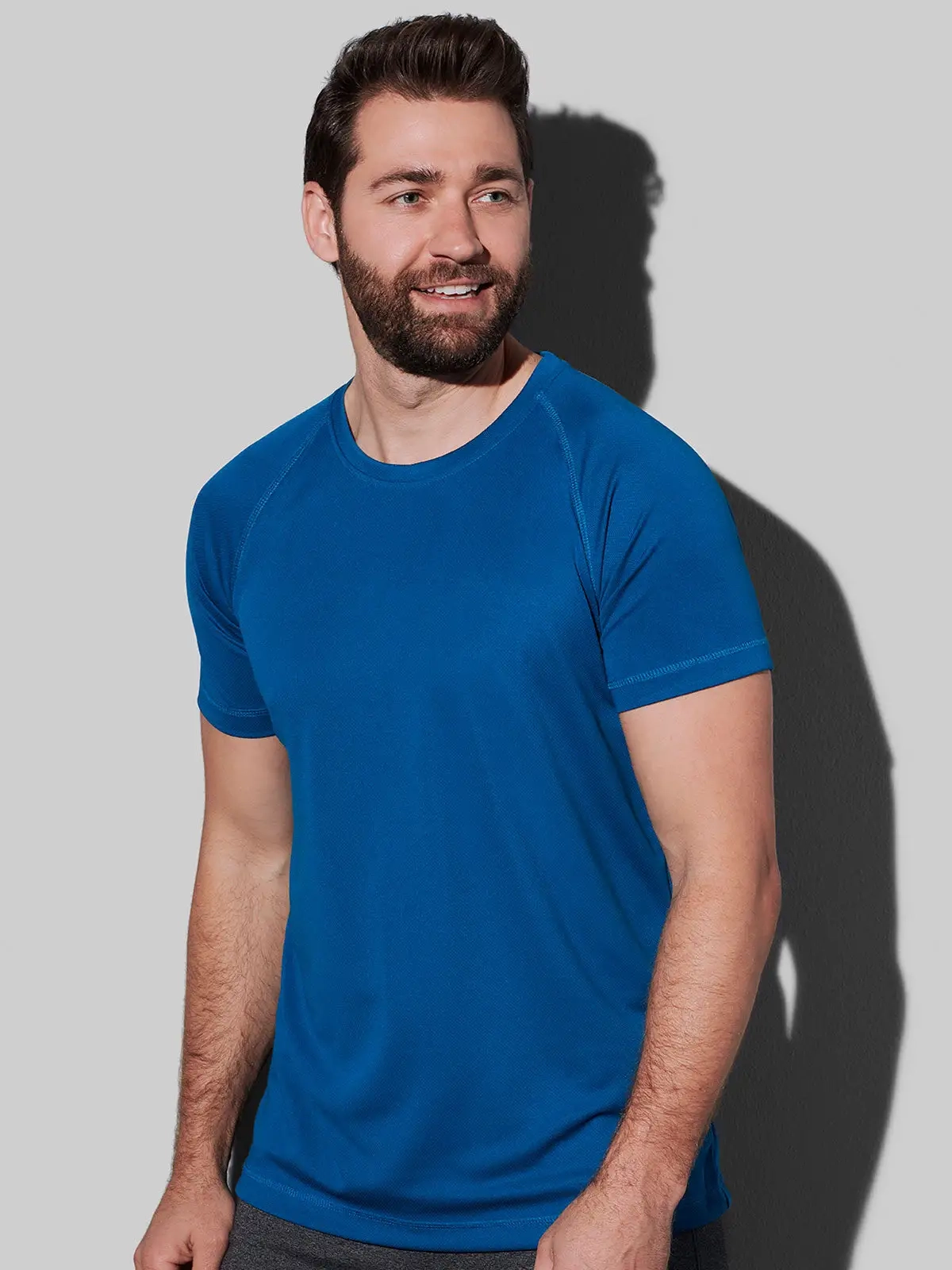 Immagine Active 140 Raglan