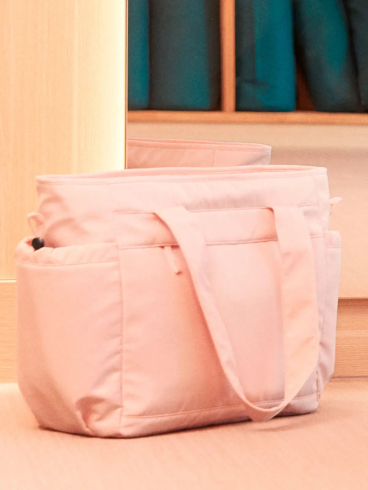 Immagine Studio Oversized Tote