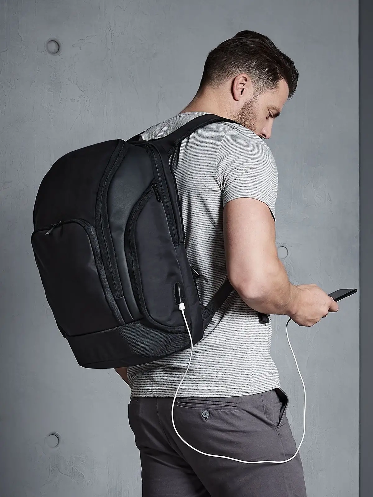 Immagine Pro-Tech Charge Backpack