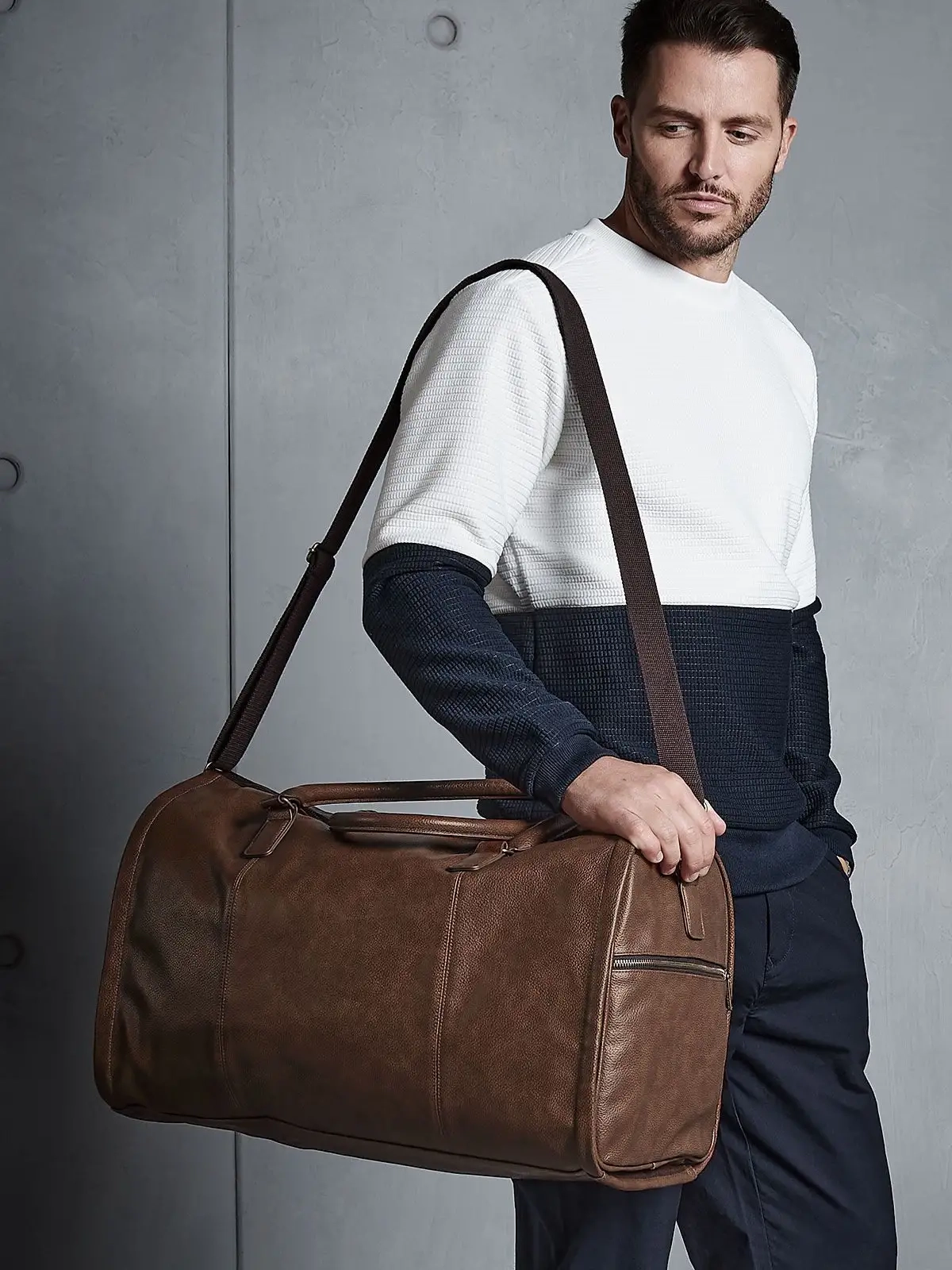 Immagine NuHide Garment Weekender