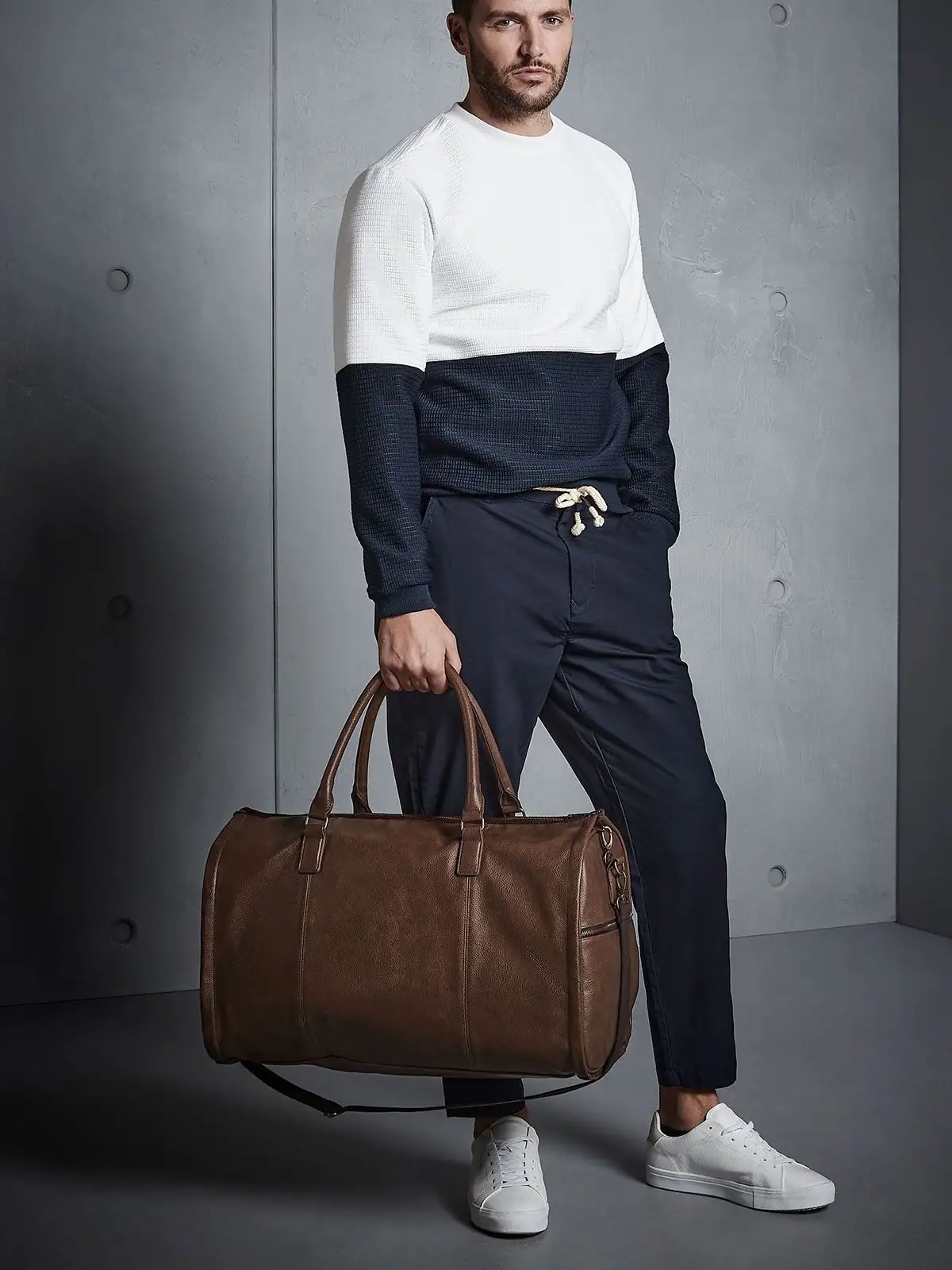 Immagine NuHide Garment Weekender