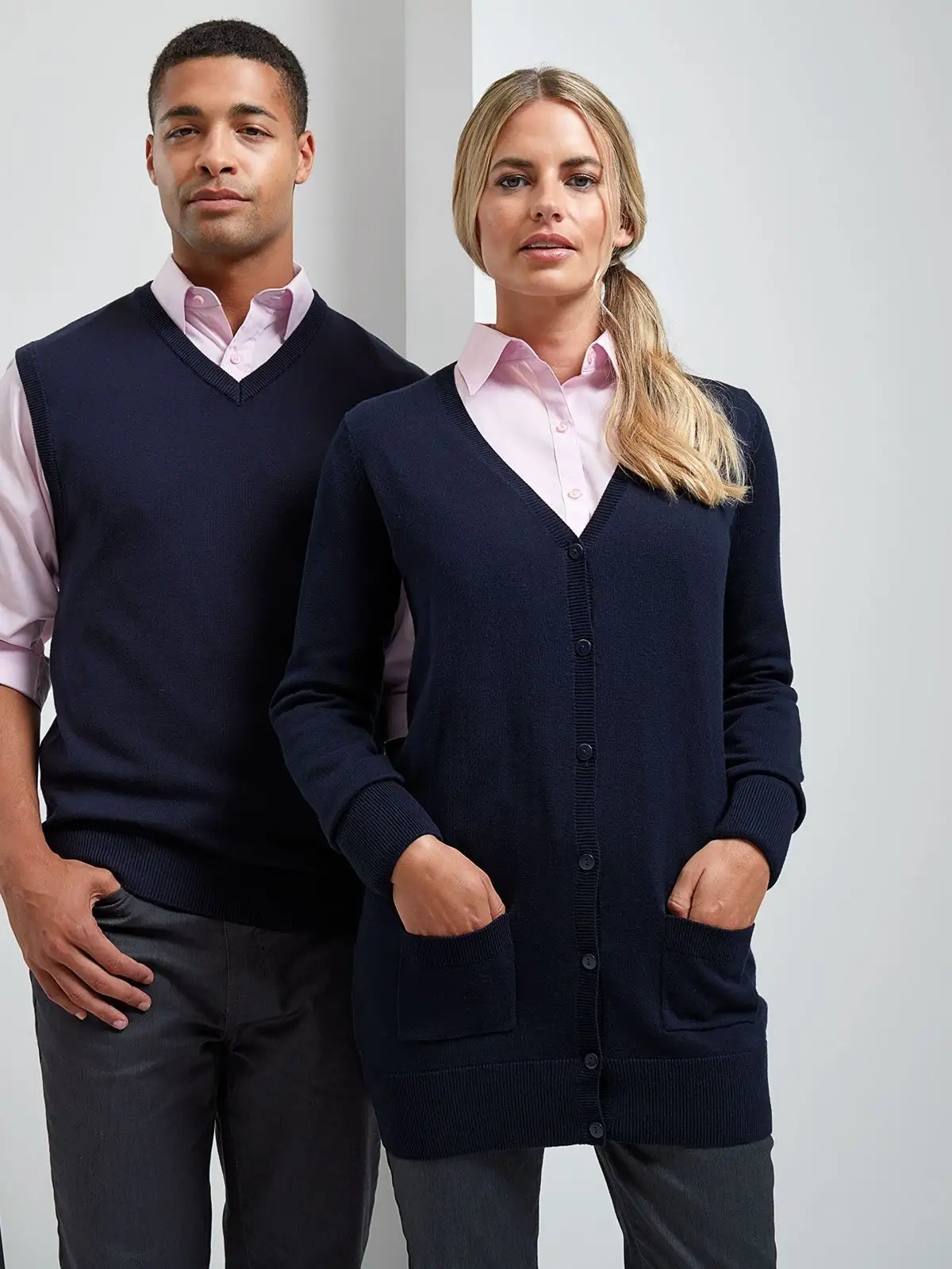 Immagine Ladies' Log Length Knitted Cardigan