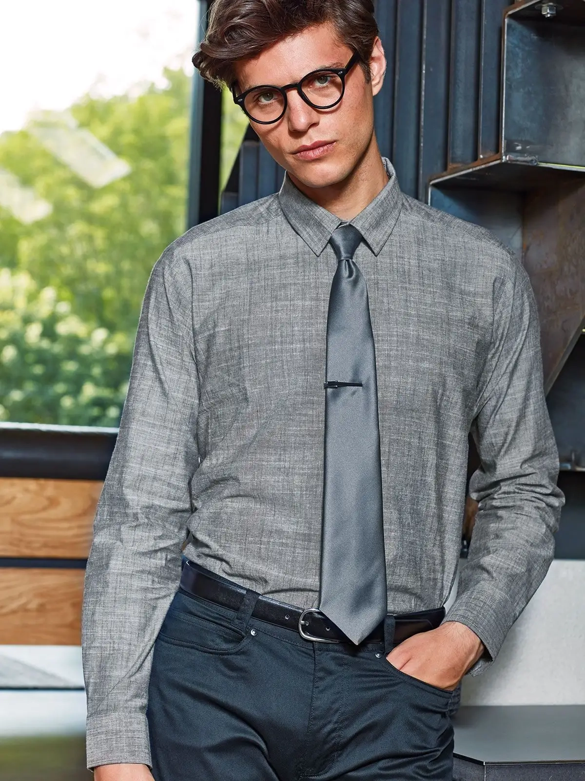 Immagine Men's Cotton Slub Chambray Long Sleeve Shirt