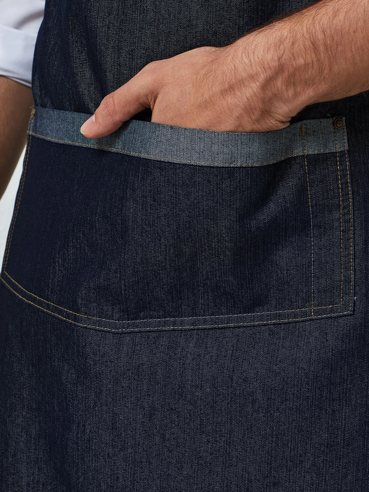 Immagine Domain Contrast Denim Bib Apron
