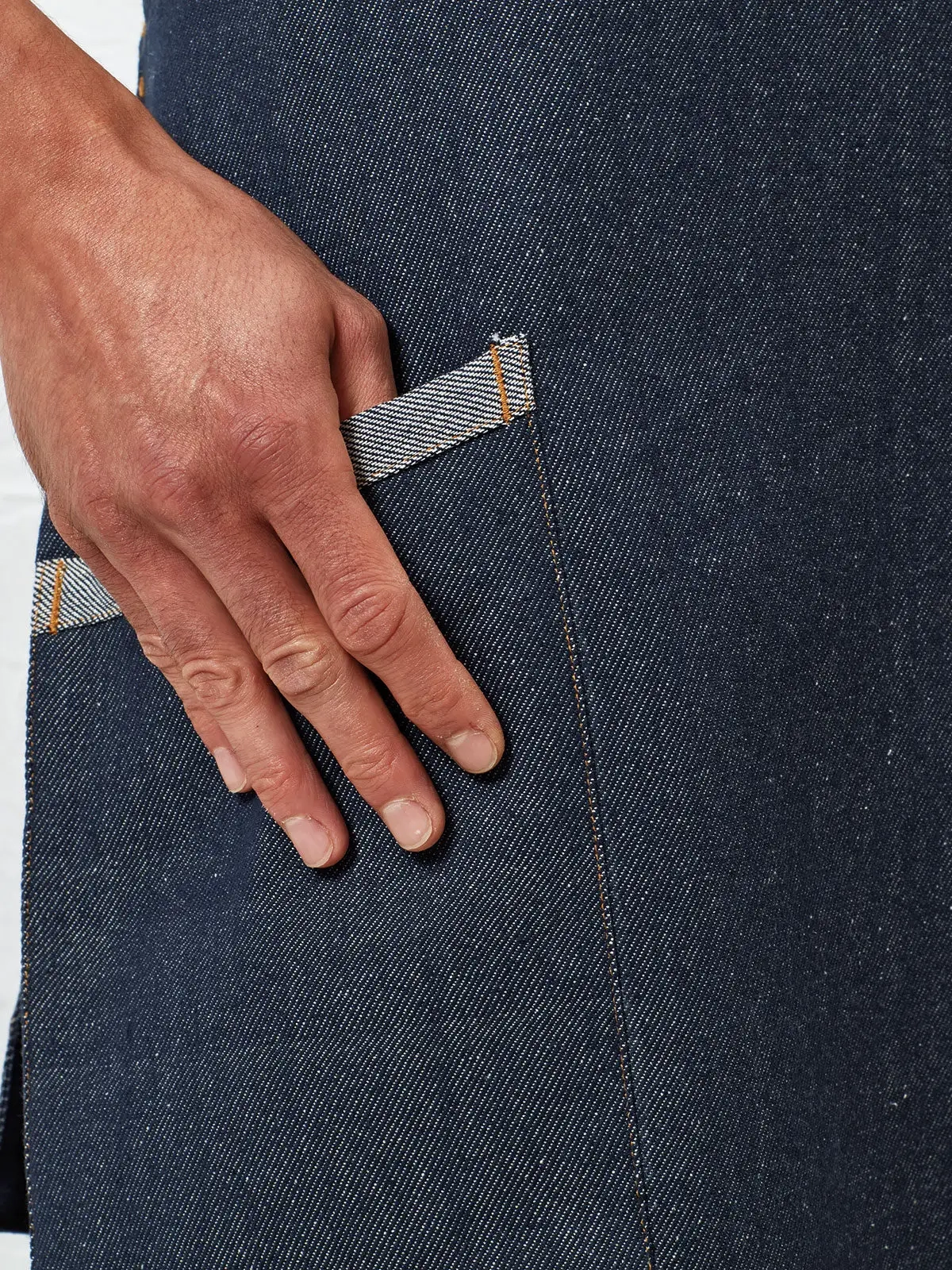 Immagine ‘Regenerate’ Sustainable Bib Apron