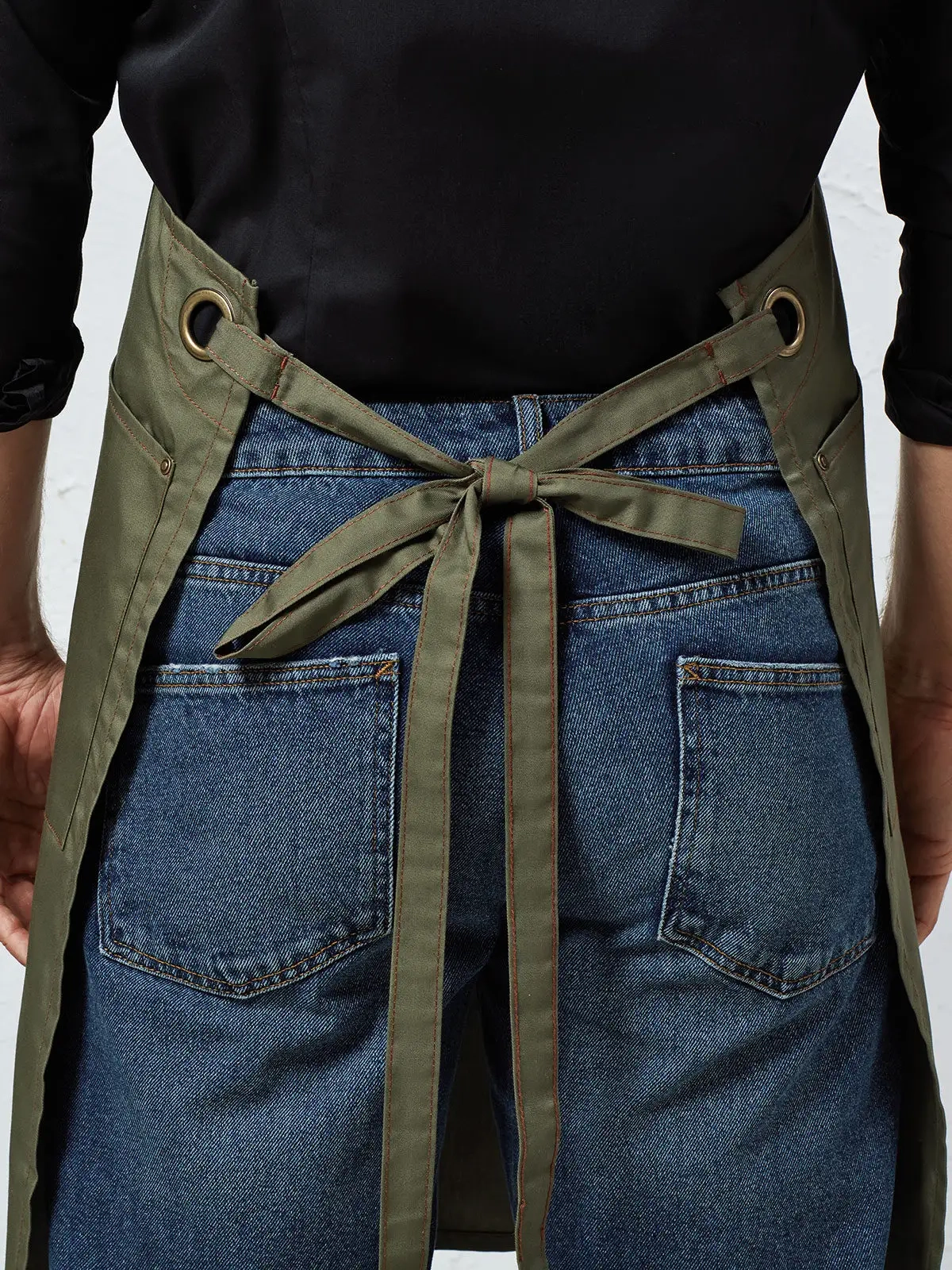 Immagine ‘Barley’ Contrast Stitch Sustainable Bib Apron