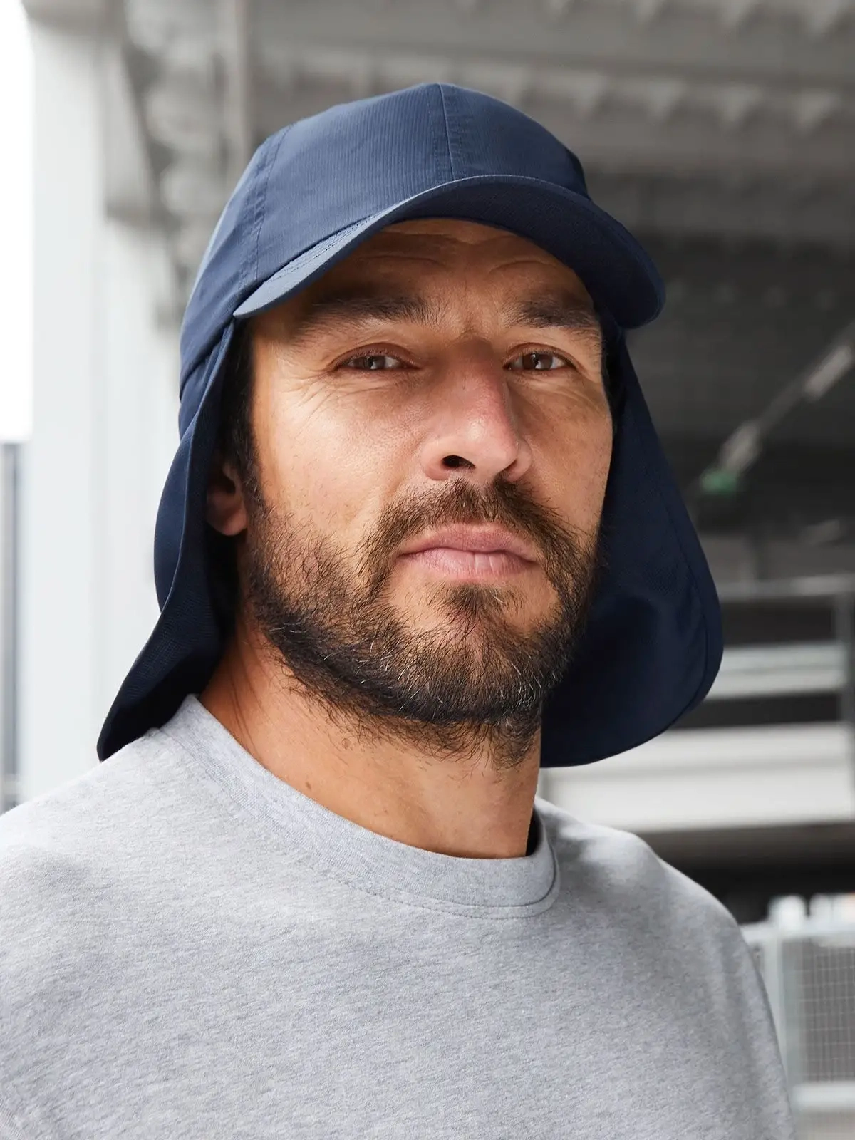 Immagine 6 Panel Cap with Neck Guard