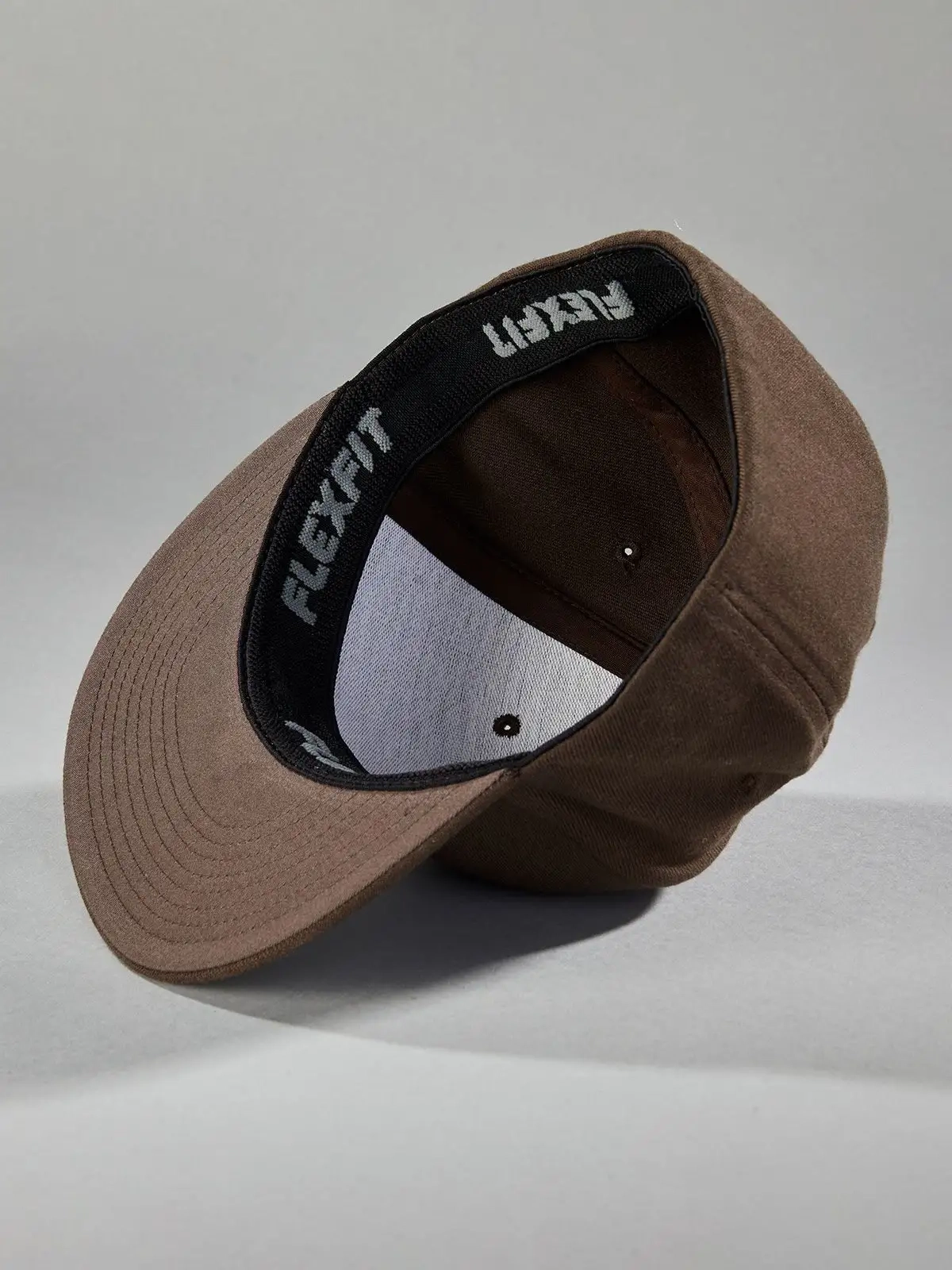 Immagine Flexfit® Flat Peak Cap