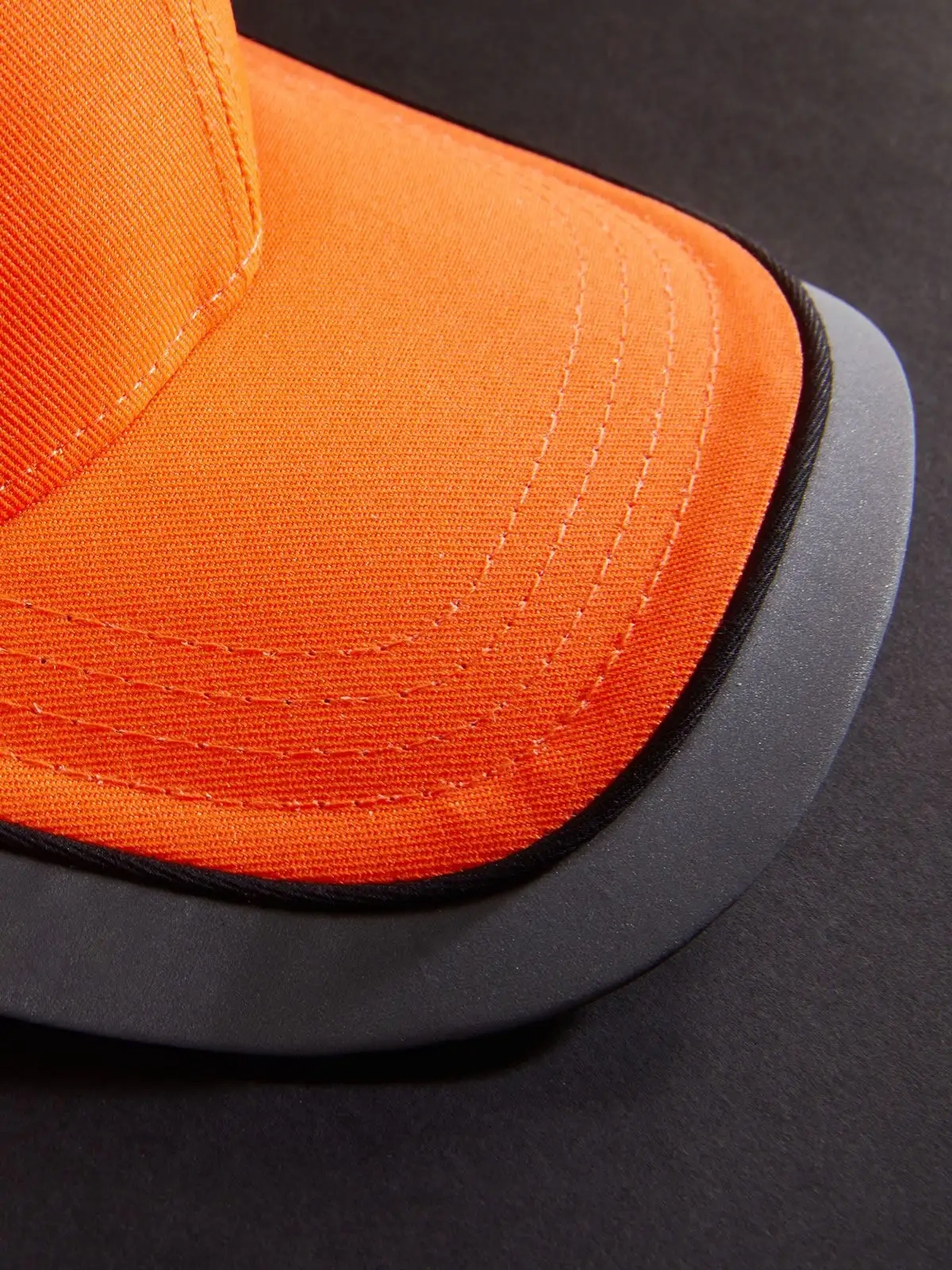 Immagine Neon-Reflex-Cap