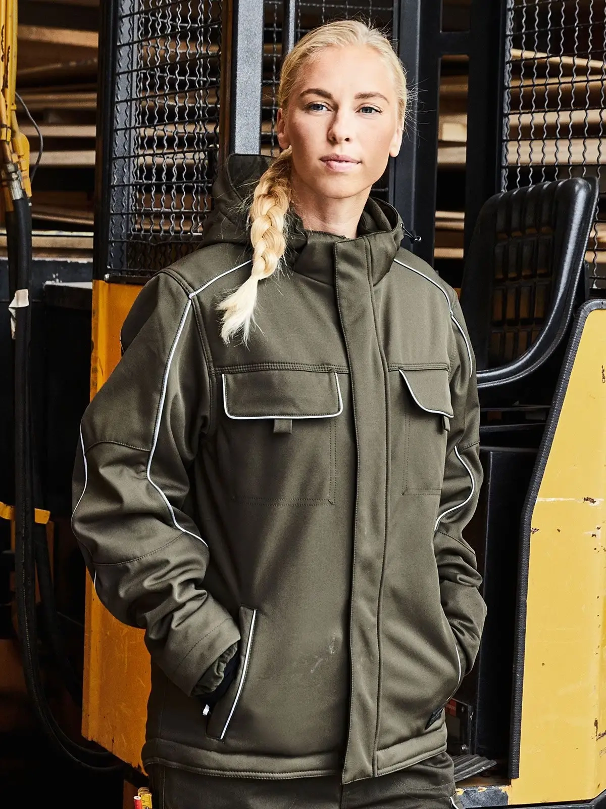 Immagine Workwear Softshell Padded Jacket - Solid