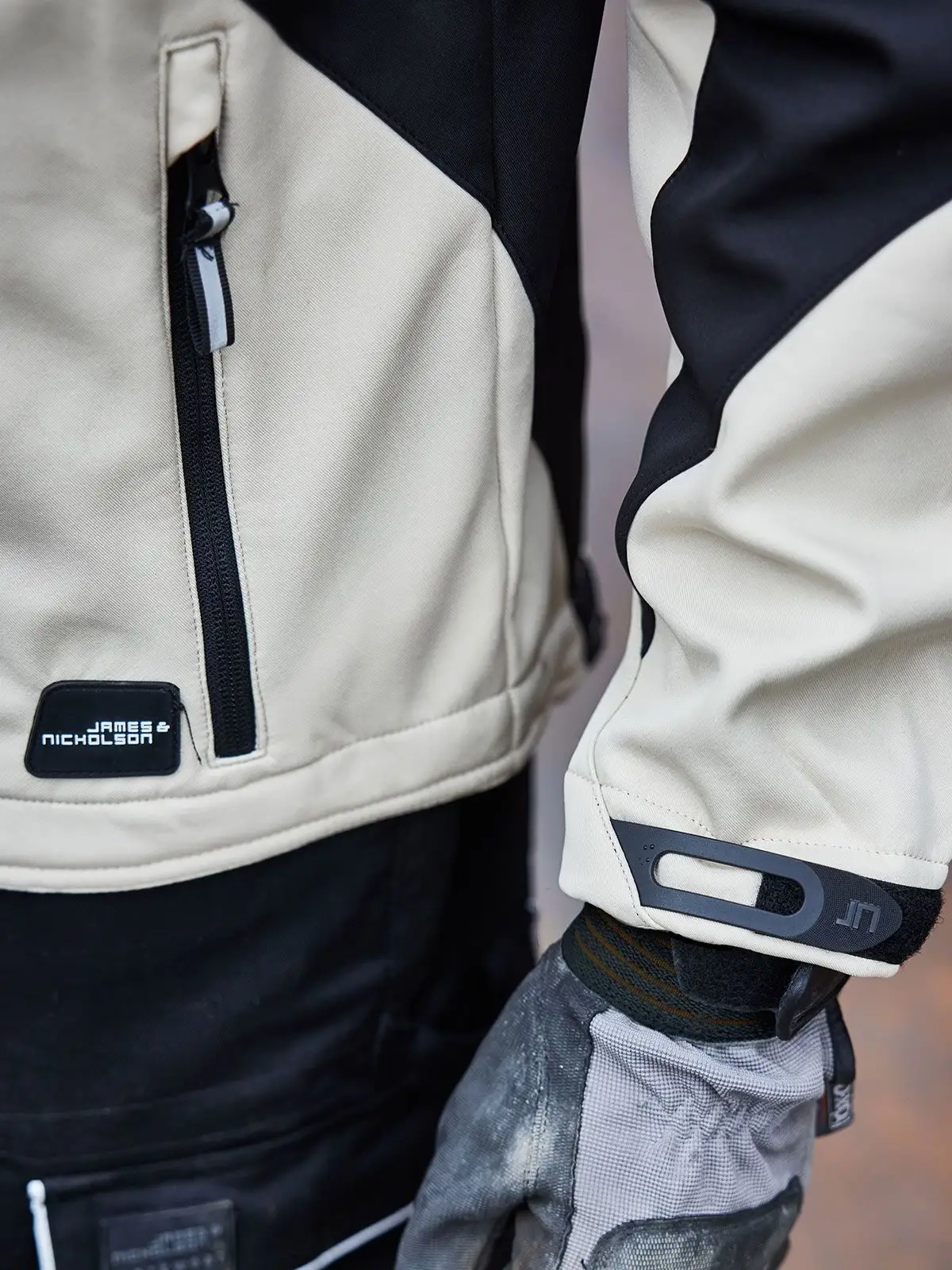 Immagine Workwear Softshell Jacket - Strong