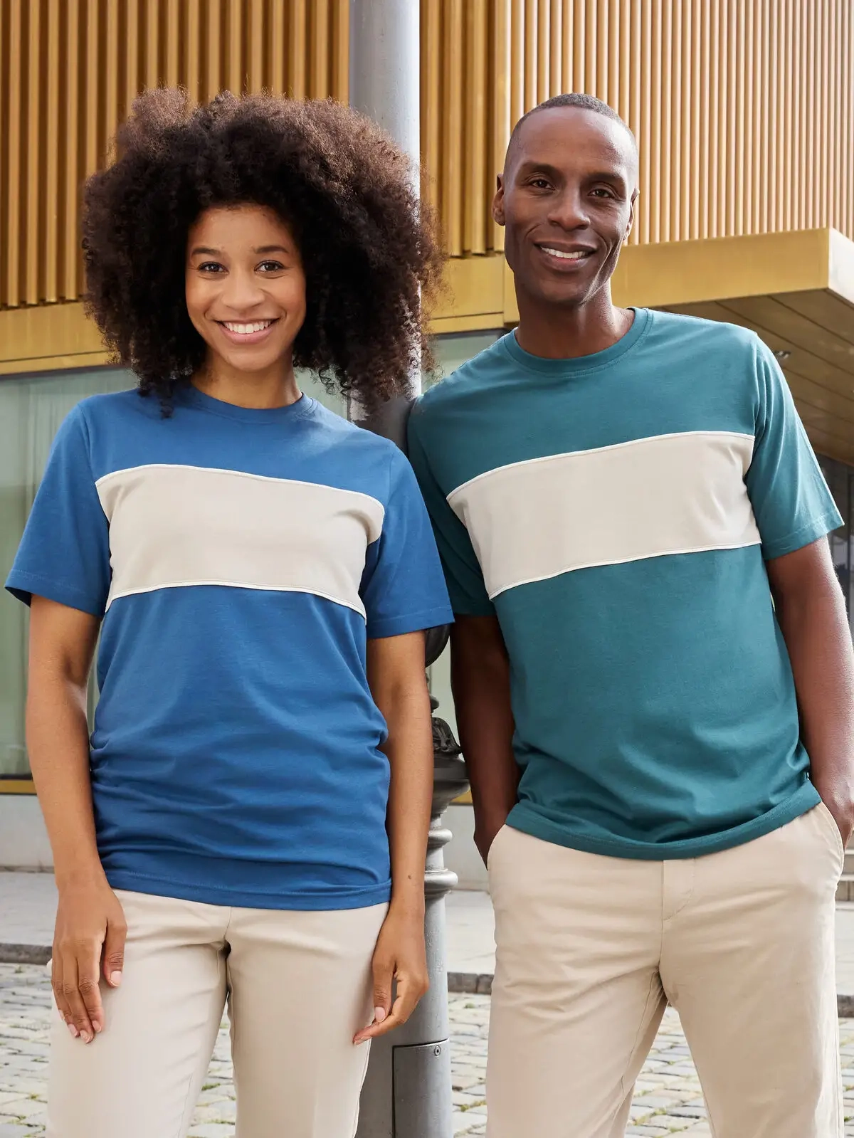 Immagine T-Shirt colour-block UNISEX