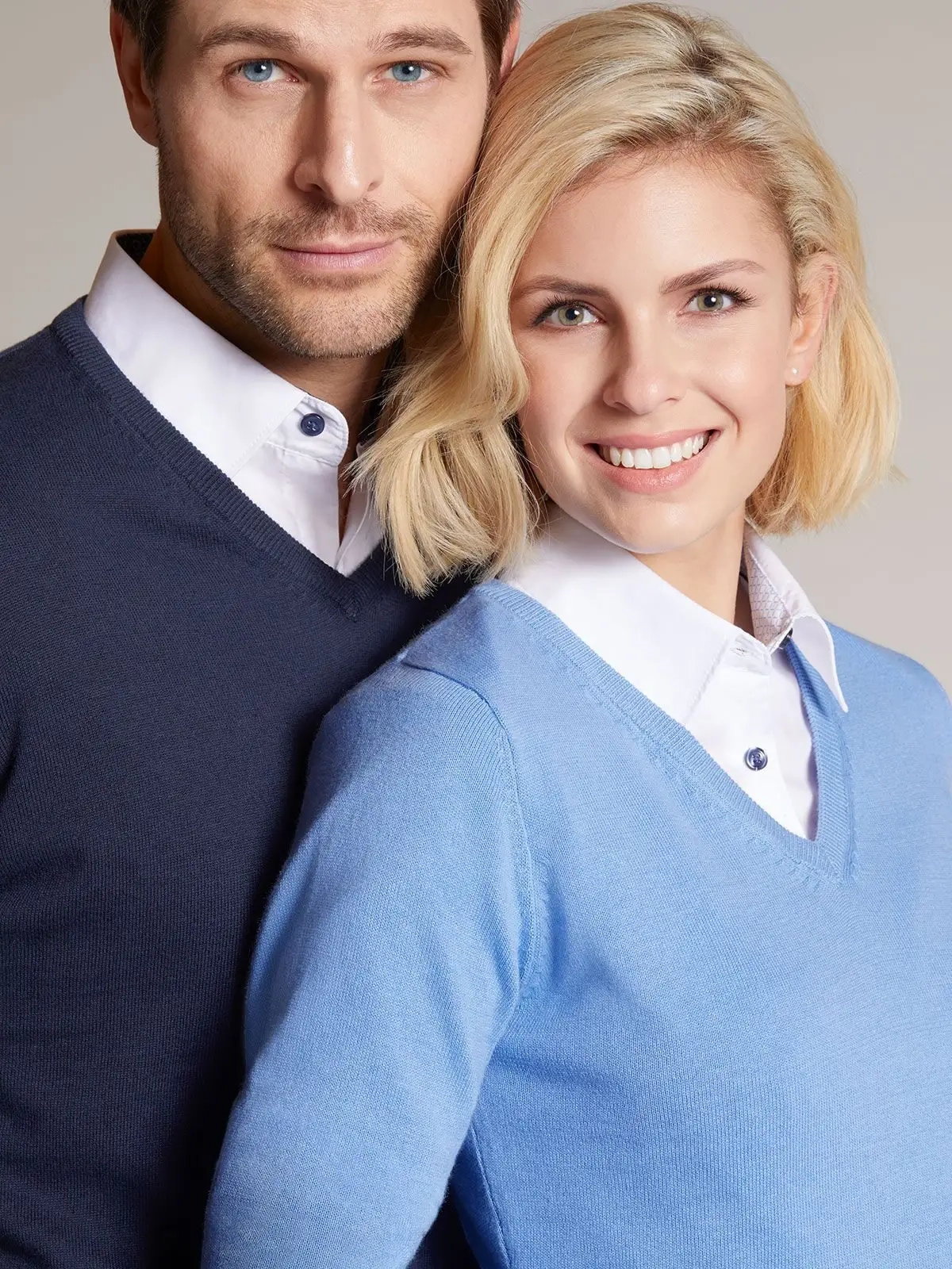 Immagine Ladies' V-Neck Pullover