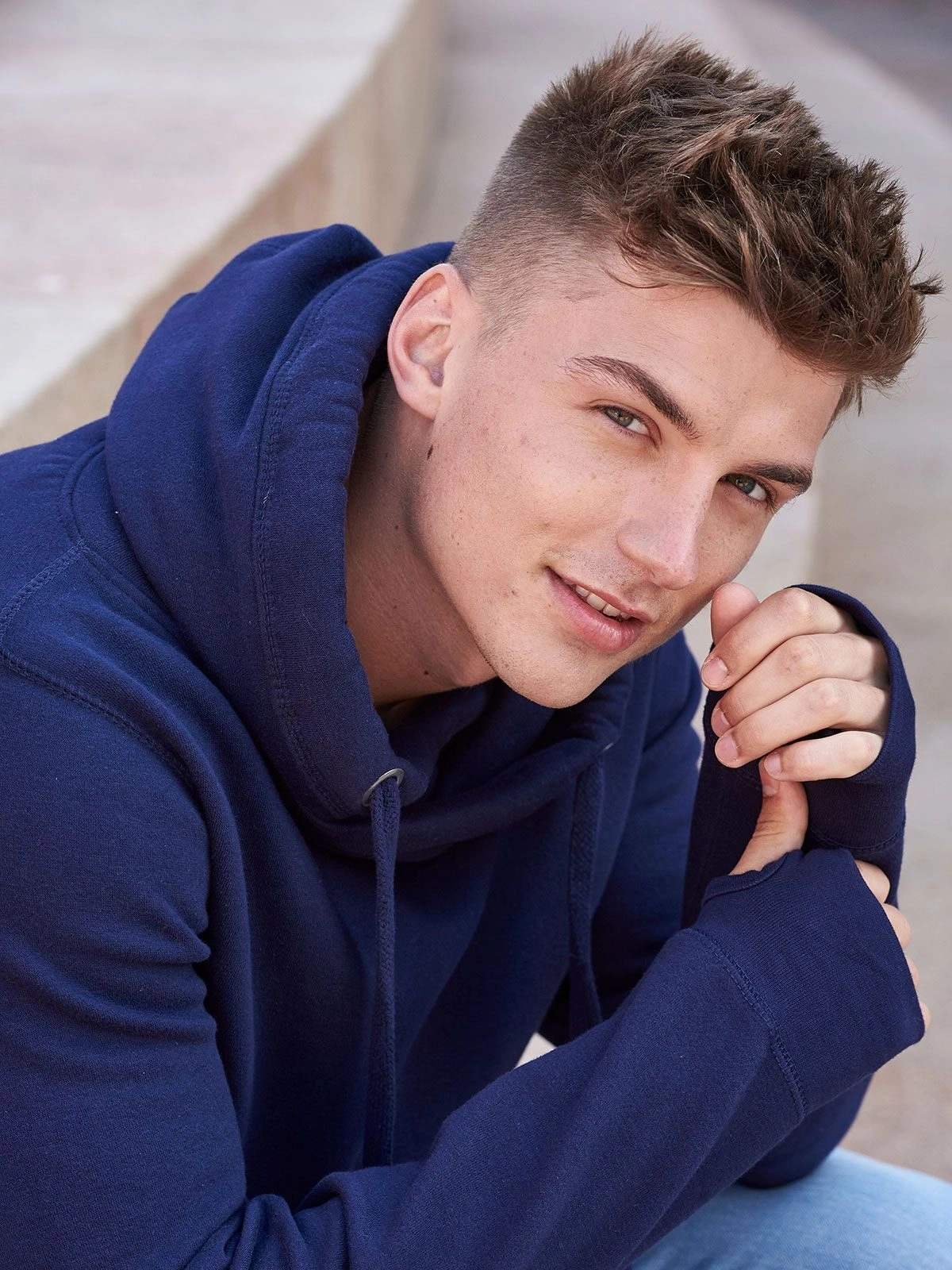 Immagine Cross Neck Hoodie