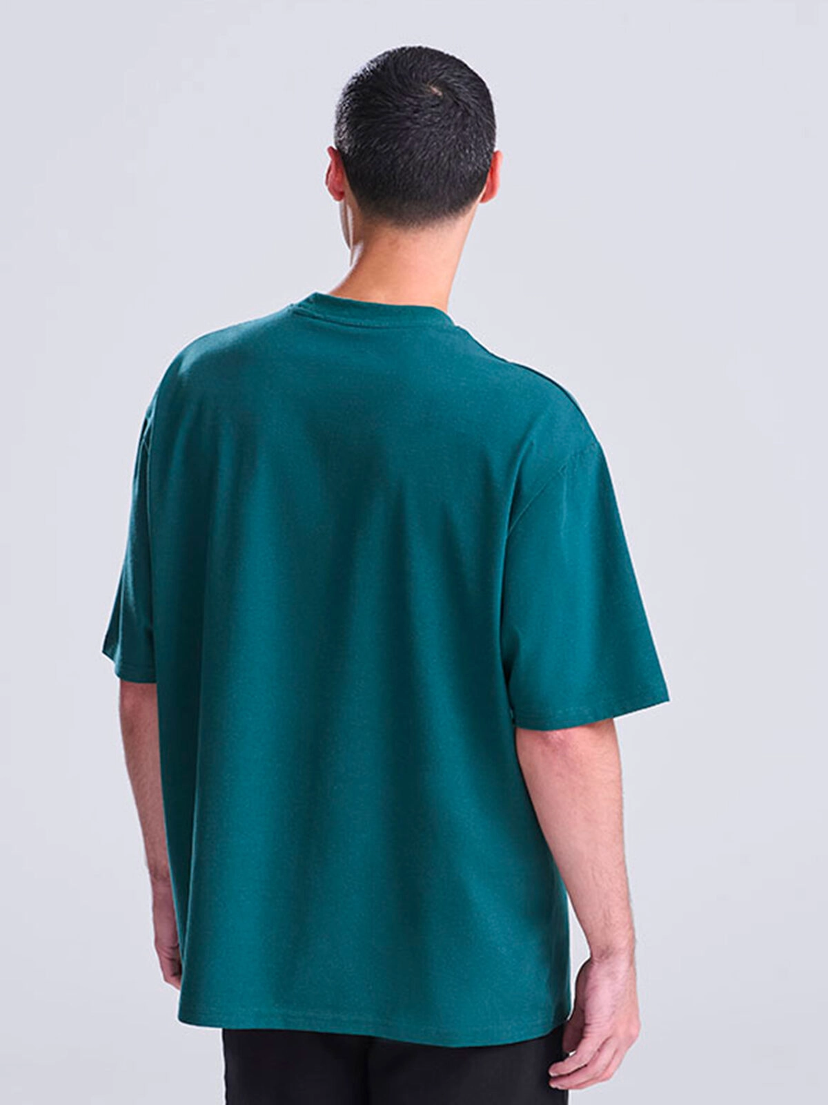 Immagine T-shirt oversize in cotone riciclato