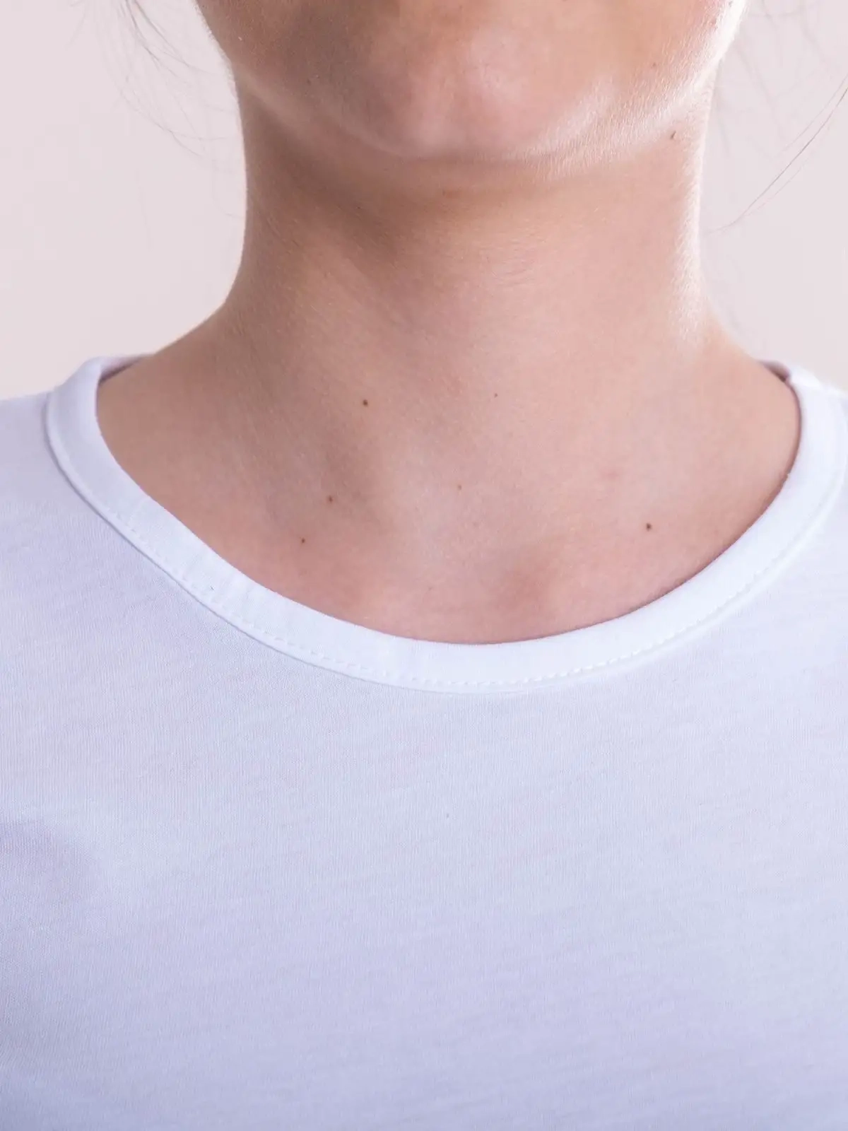 Immagine T-shirt donna maniche corte