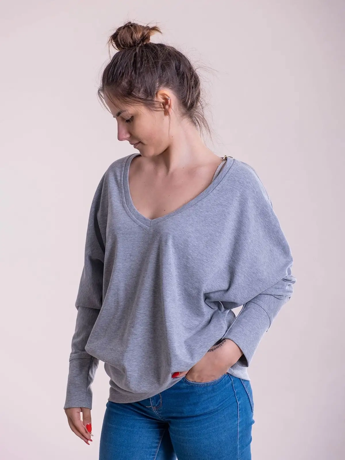 Immagine Maxi felpa donna a V