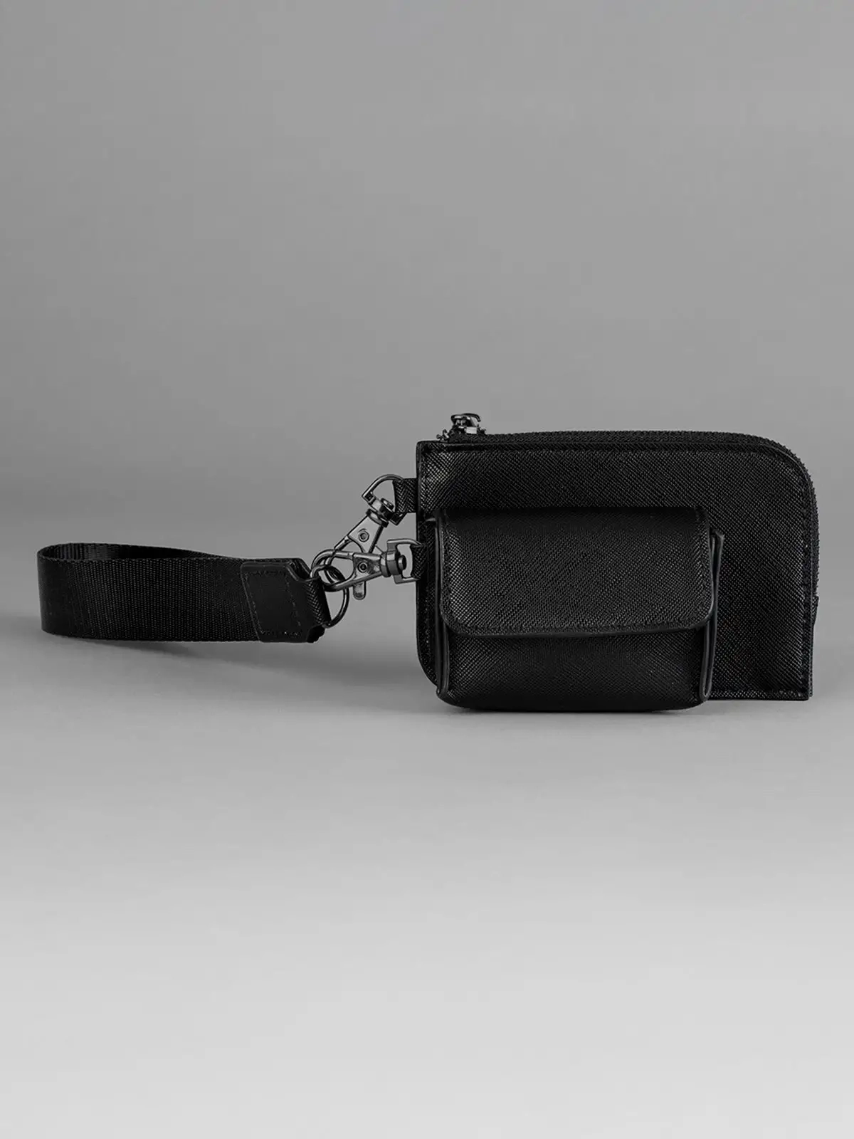 Immagine Boutique Pouch Wristlet