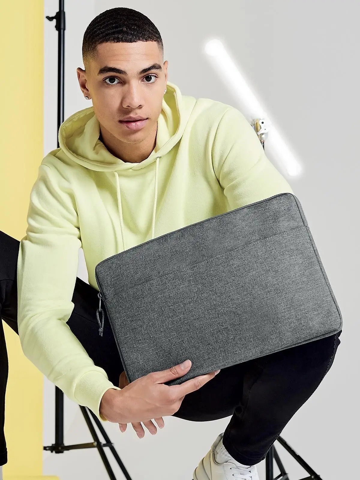 Immagine Essential 15