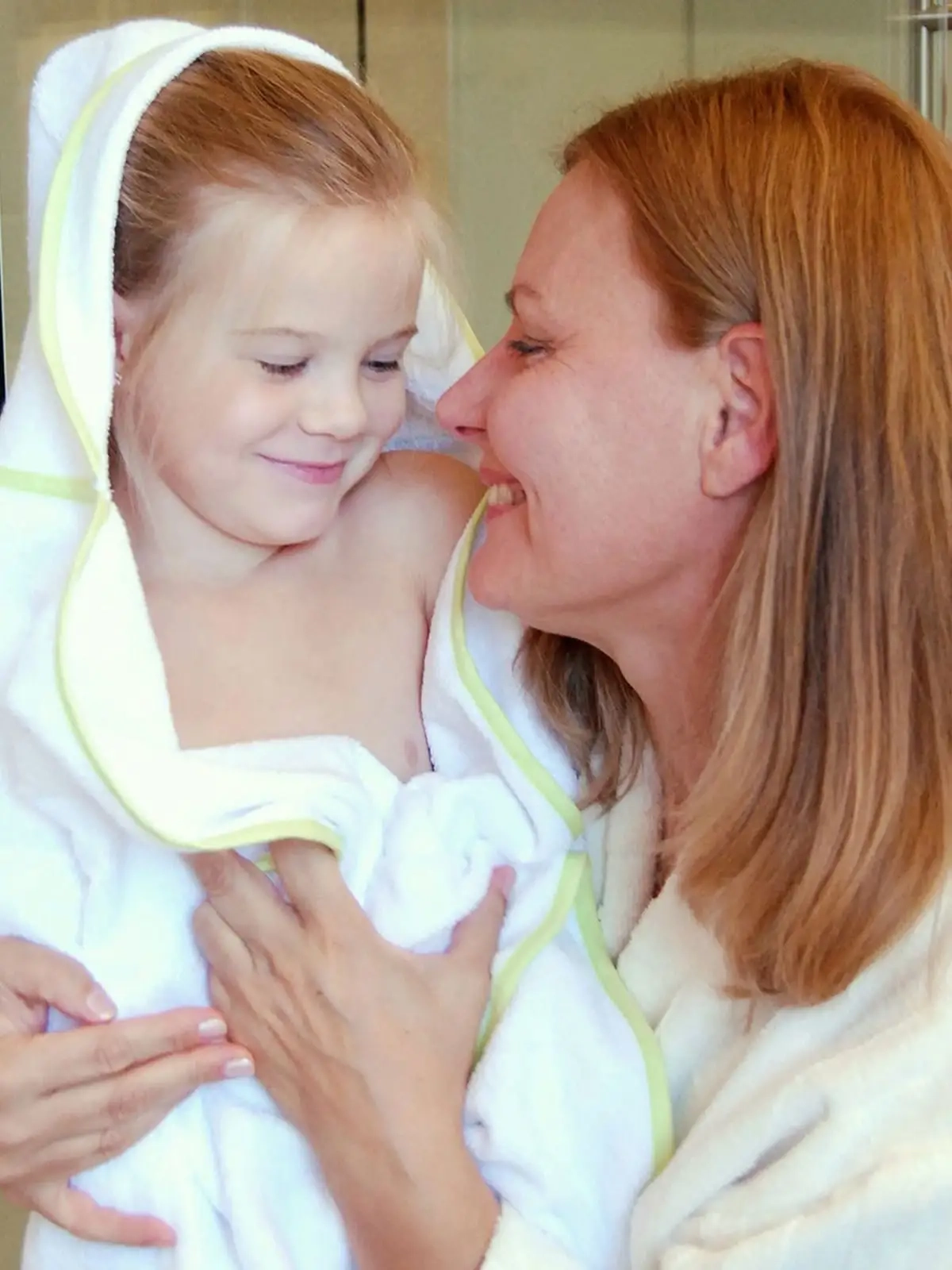 Immagine Piped Terry Kids Towel with Hood 75x75