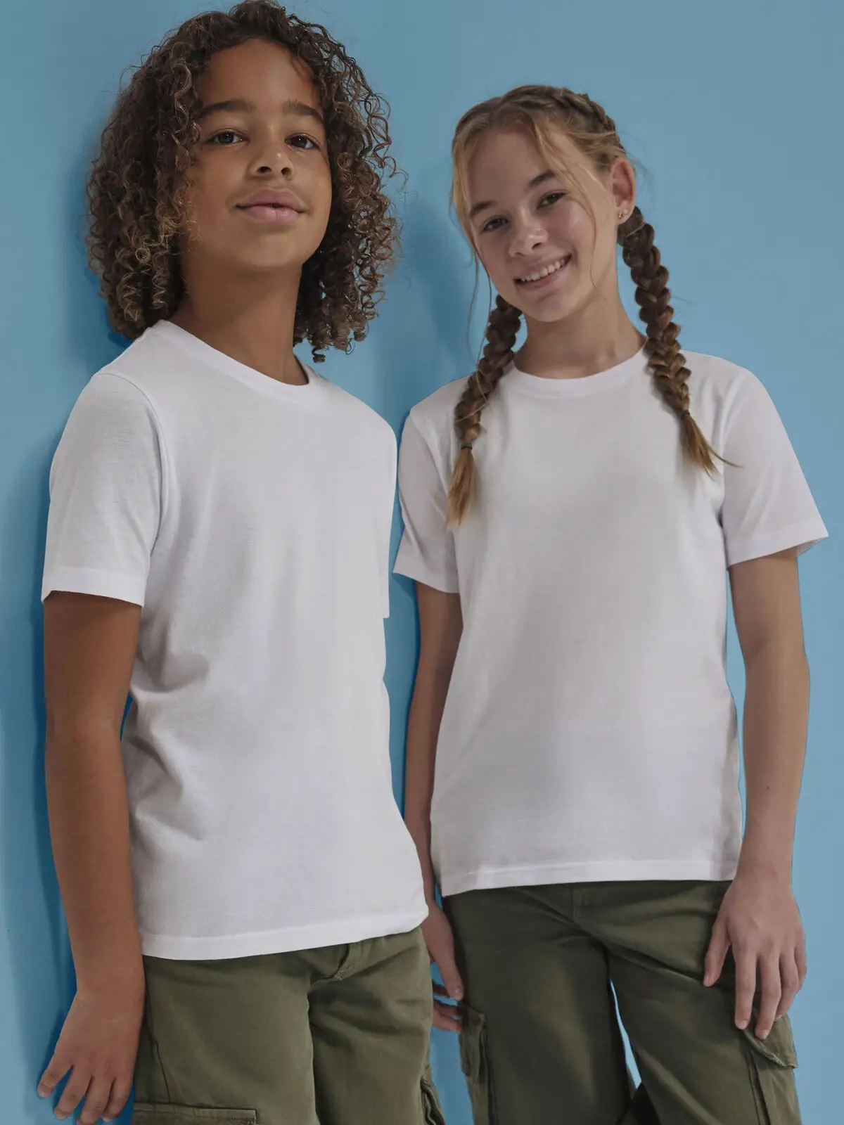 Immagine T-shirt girocollo tubolare a maniche corte da bambino, in cotone pre-ristretto e pettinato, morbida, confortevole - #E190 /kids