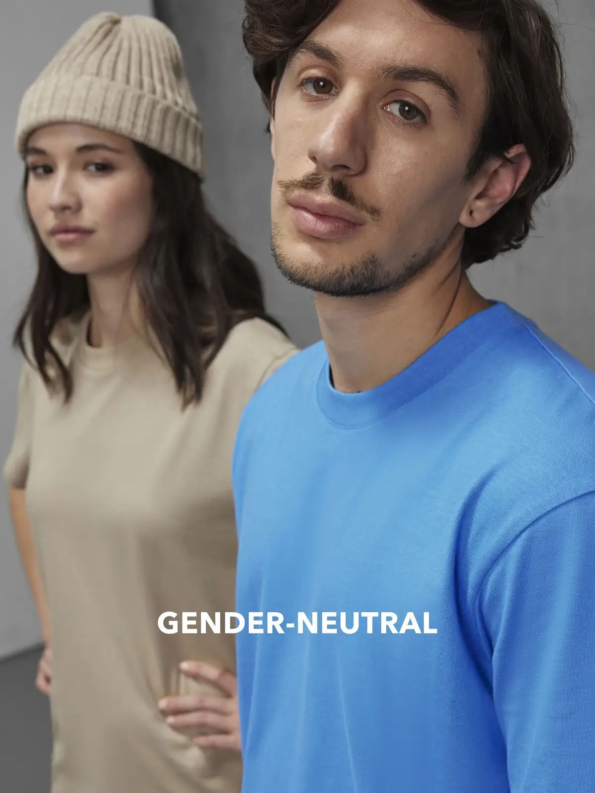 Immagine T.shirt gender-neutral girocollo, con cuciture laterali, collo a costine - #E220 Influence T