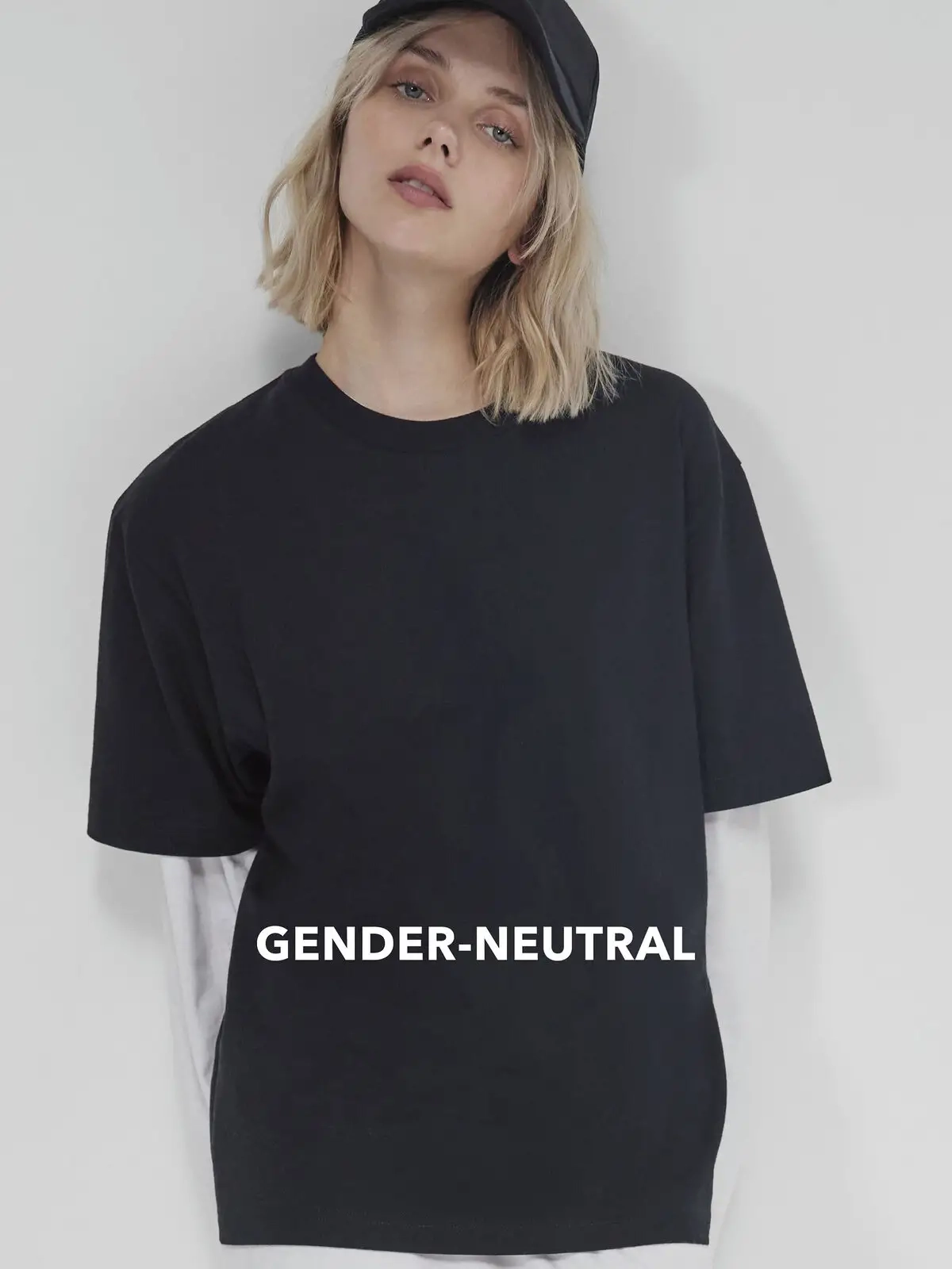 Immagine T.shirt gender-neutral, girocollo, oversize con spalla scesa e cuciture laterali - #E220 Oversized