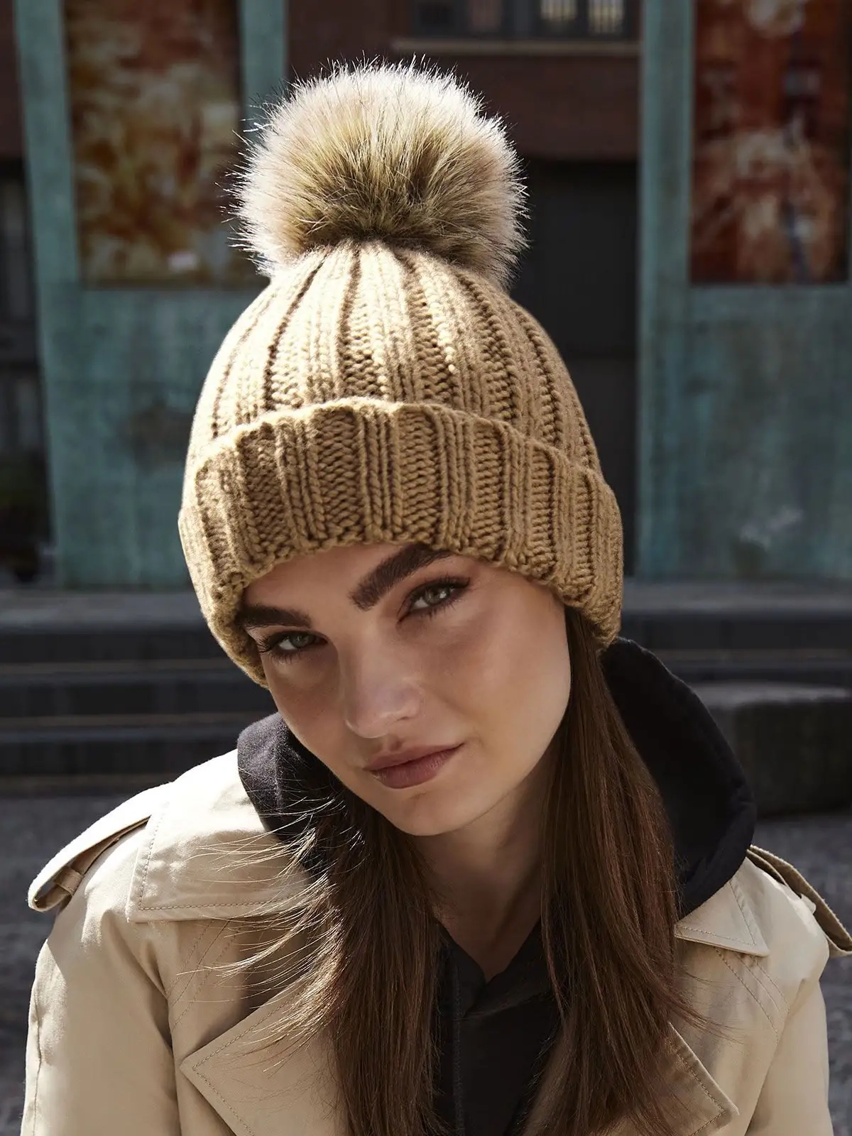 Immagine Junior Fur Pom Pom Chunky Beanie
