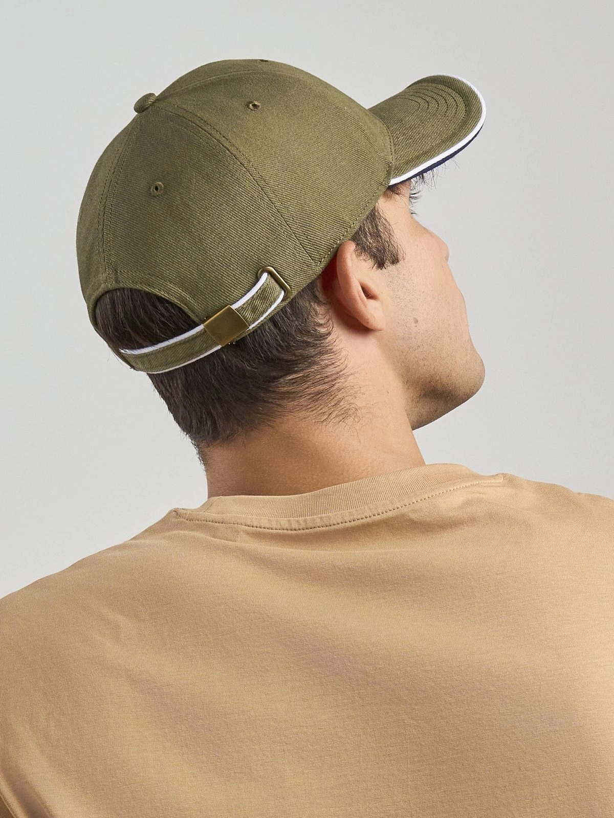 Immagine Cappello a 6 pannelli in cotone twill spazzolato effetto pesca - Pilot piping sandwich-S