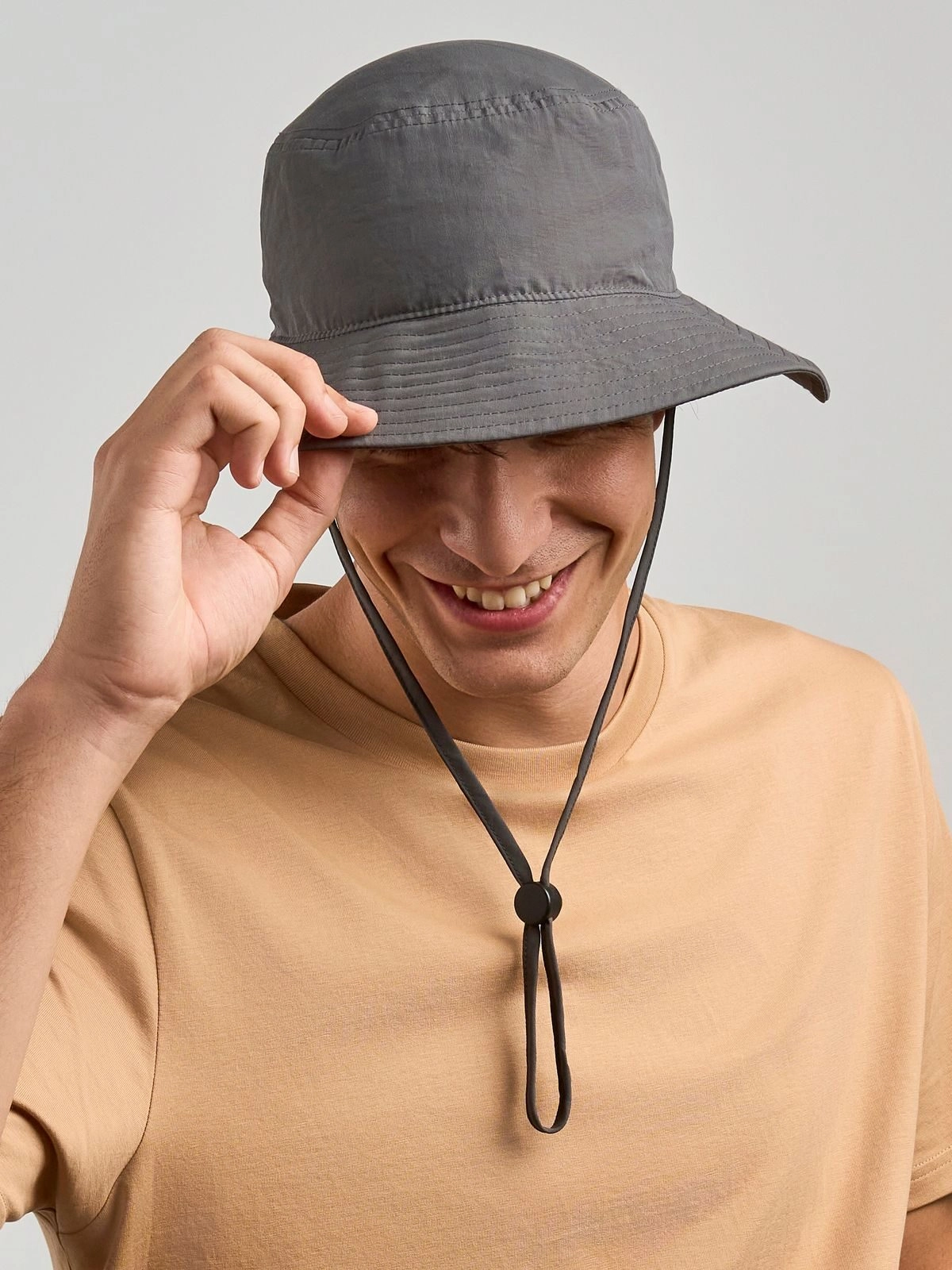 Immagine Cappello alla pescatora con coulisse regolabile, impermeabile. - Pico