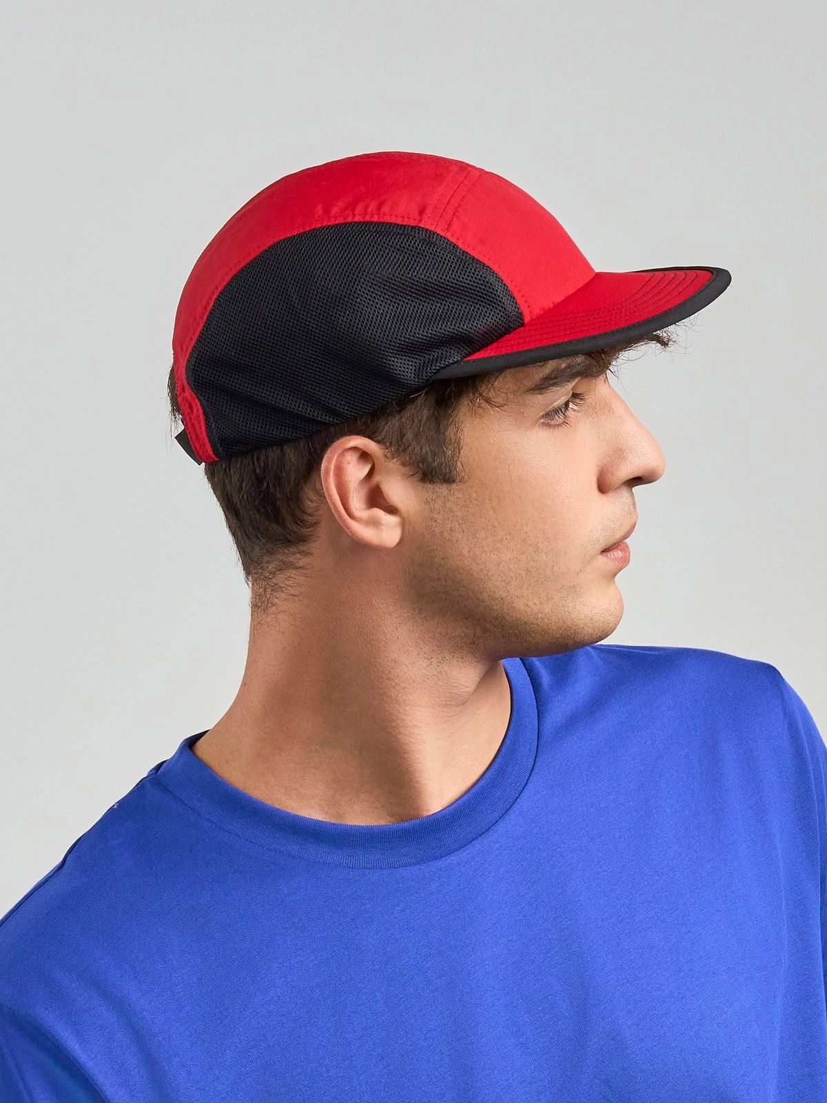 Immagine Cappello a 5 pannelli, impermeabile, ideale per lo sport con parasudore dry-tech