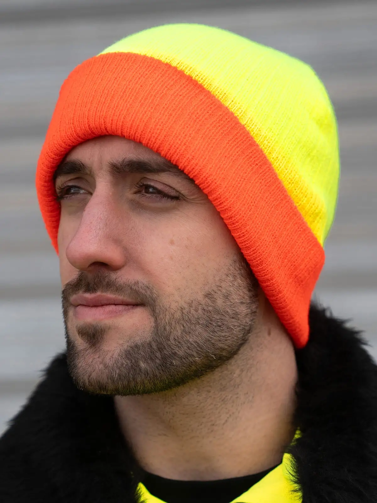 Immagine Berretto a doppia maglia con polsino in colore a contrasto. - Beanie Metz