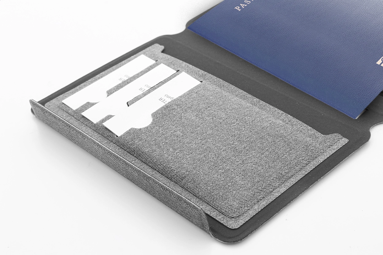 Immagine Passpu Custodia per passaporto in RPU