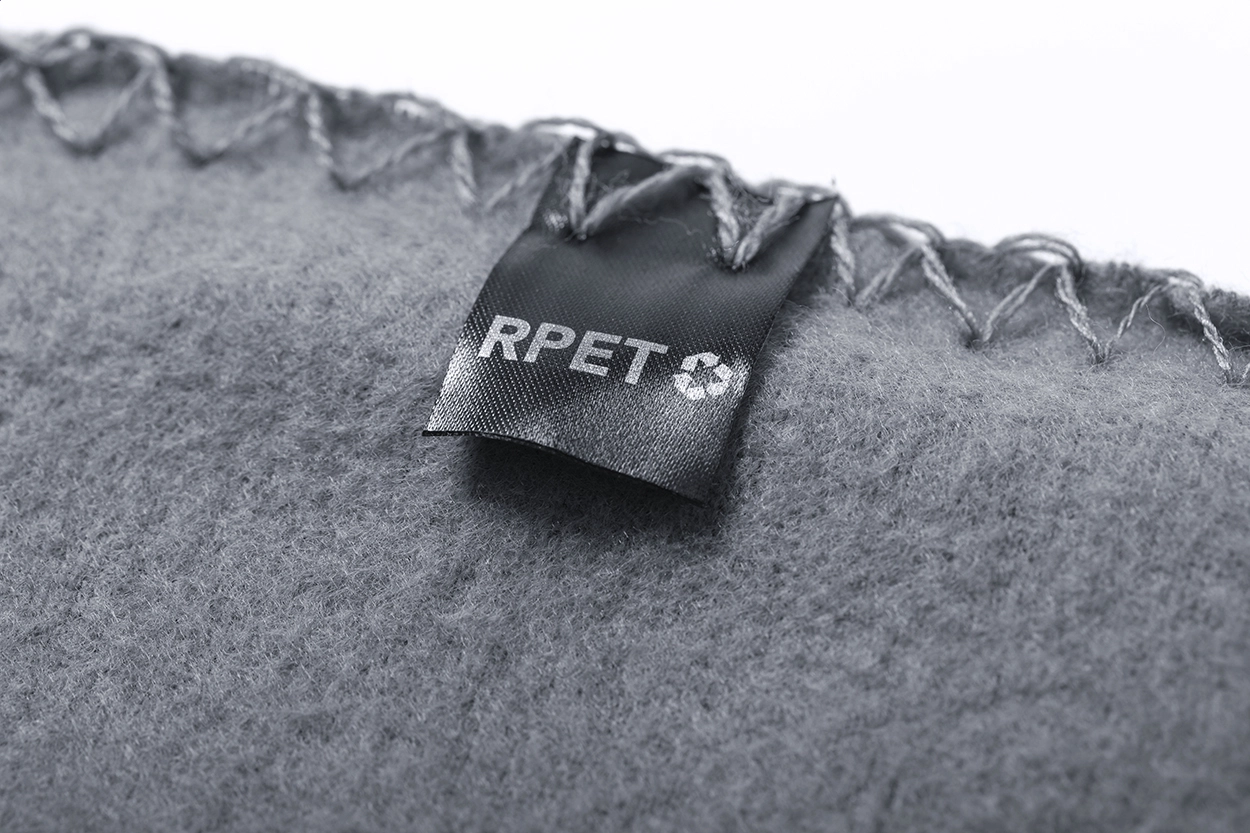 Immagine Nanda coperta in RPET pile