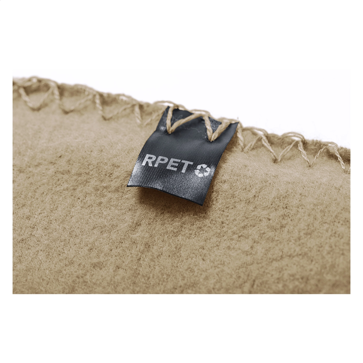 Immagine Nanda coperta in RPET pile