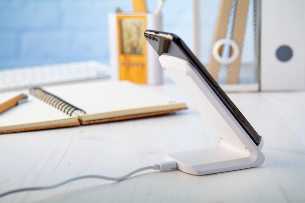 Immagine Hovox supporto per cellulare con caricatore wireless