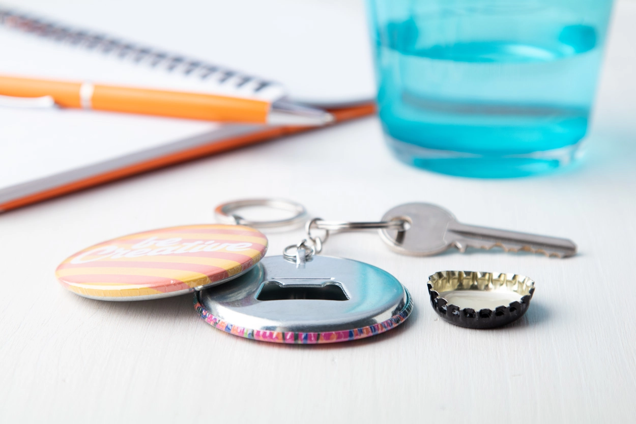 Immagine KeyBadge Bottle portachiavi a bottone